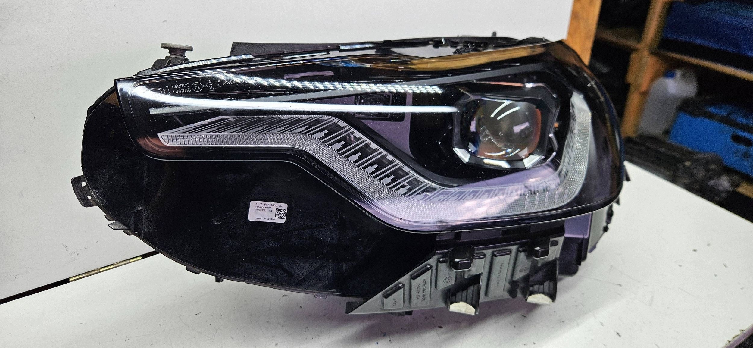 BMW 2 G42 shadow line light left front front Reflektor 8082635