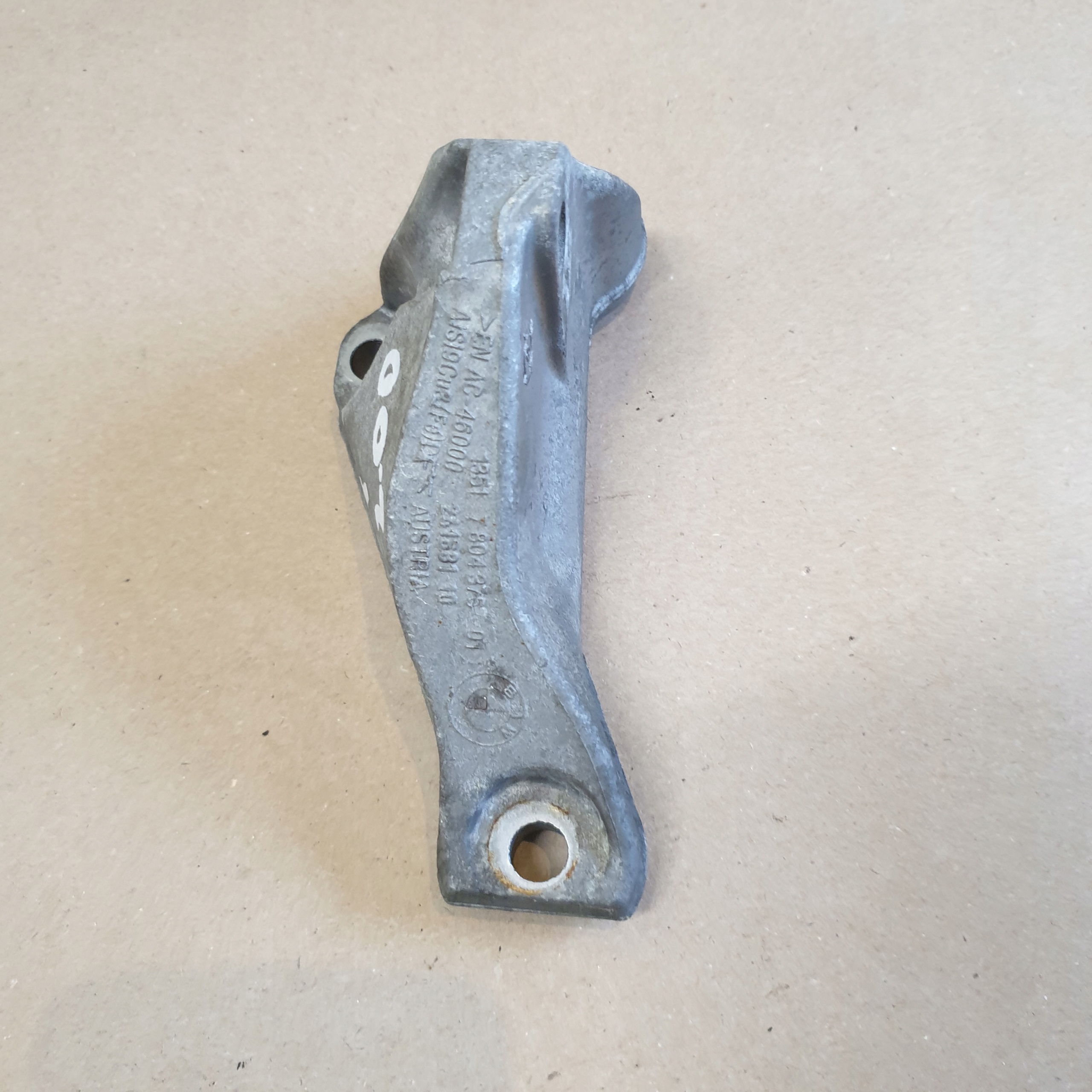 Supporto POMPY Motore BMW 1 E87 3 E90 e Altro/e 2.0D N47 OE EU