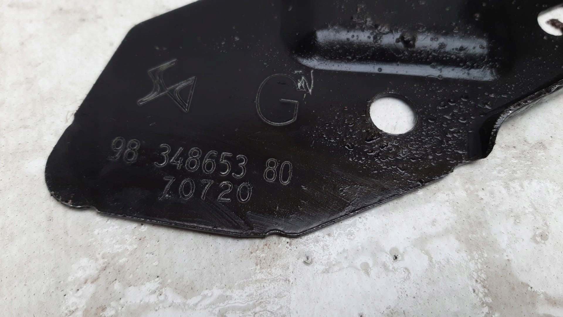 PEUGEOT 2008 II 19- Console Support plaque Aile Gauche