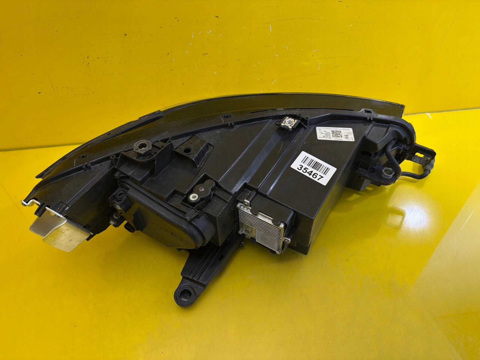light left VW Passat B9 2023- Full Led 3J1941005