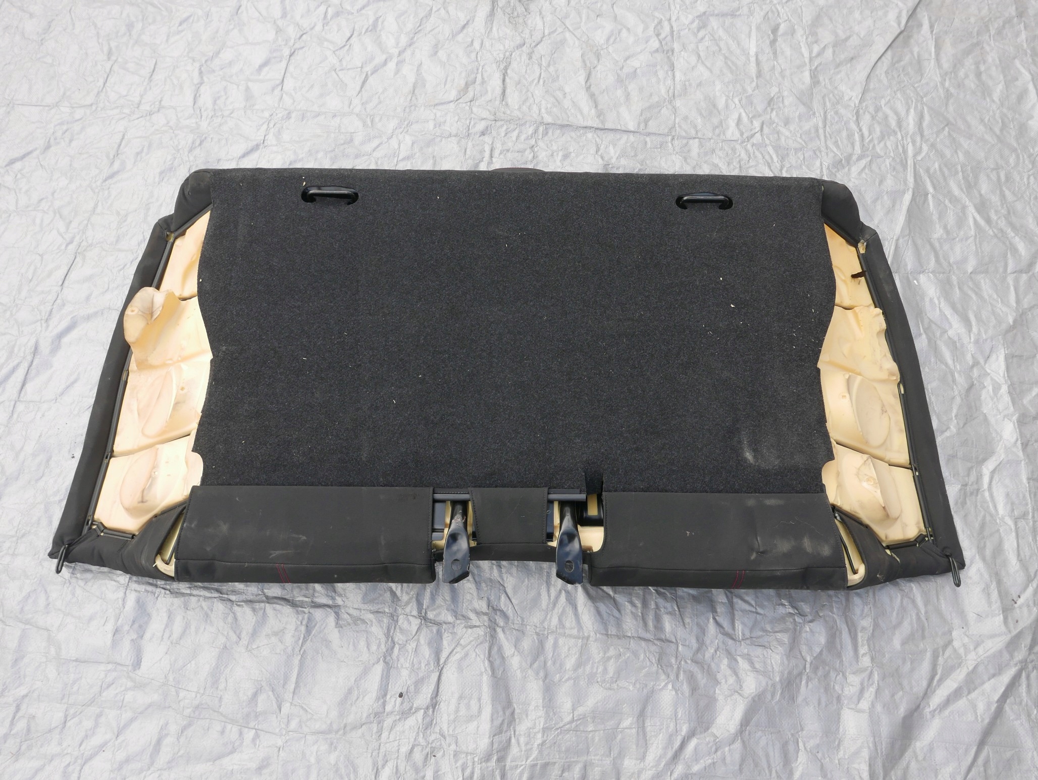 BMW F30 дивана задней