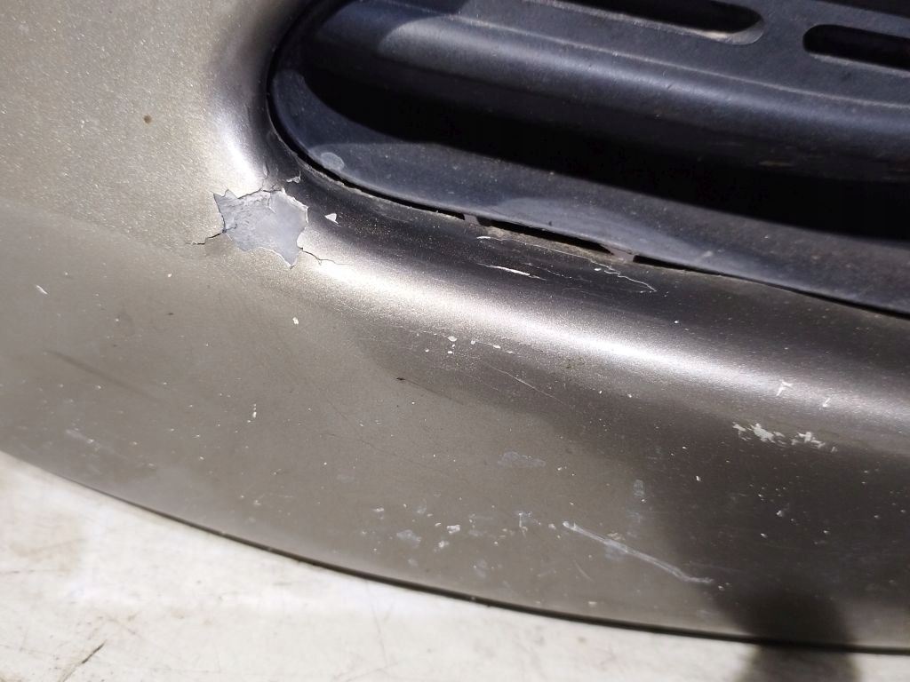 Citroen C4 Picasso and bumper front front KEBC