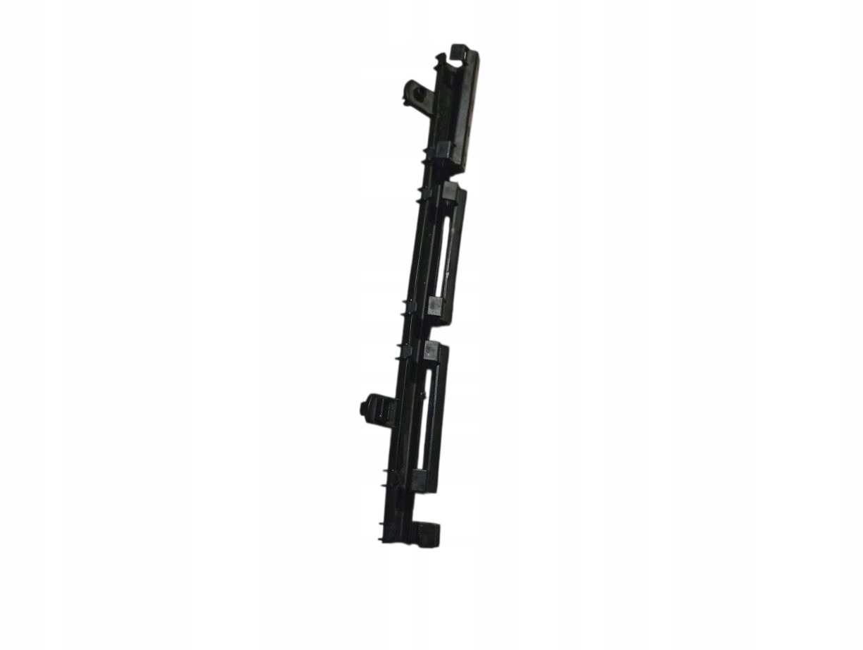 Rampe injection VW GOLF V 1.4 16V 036133319B