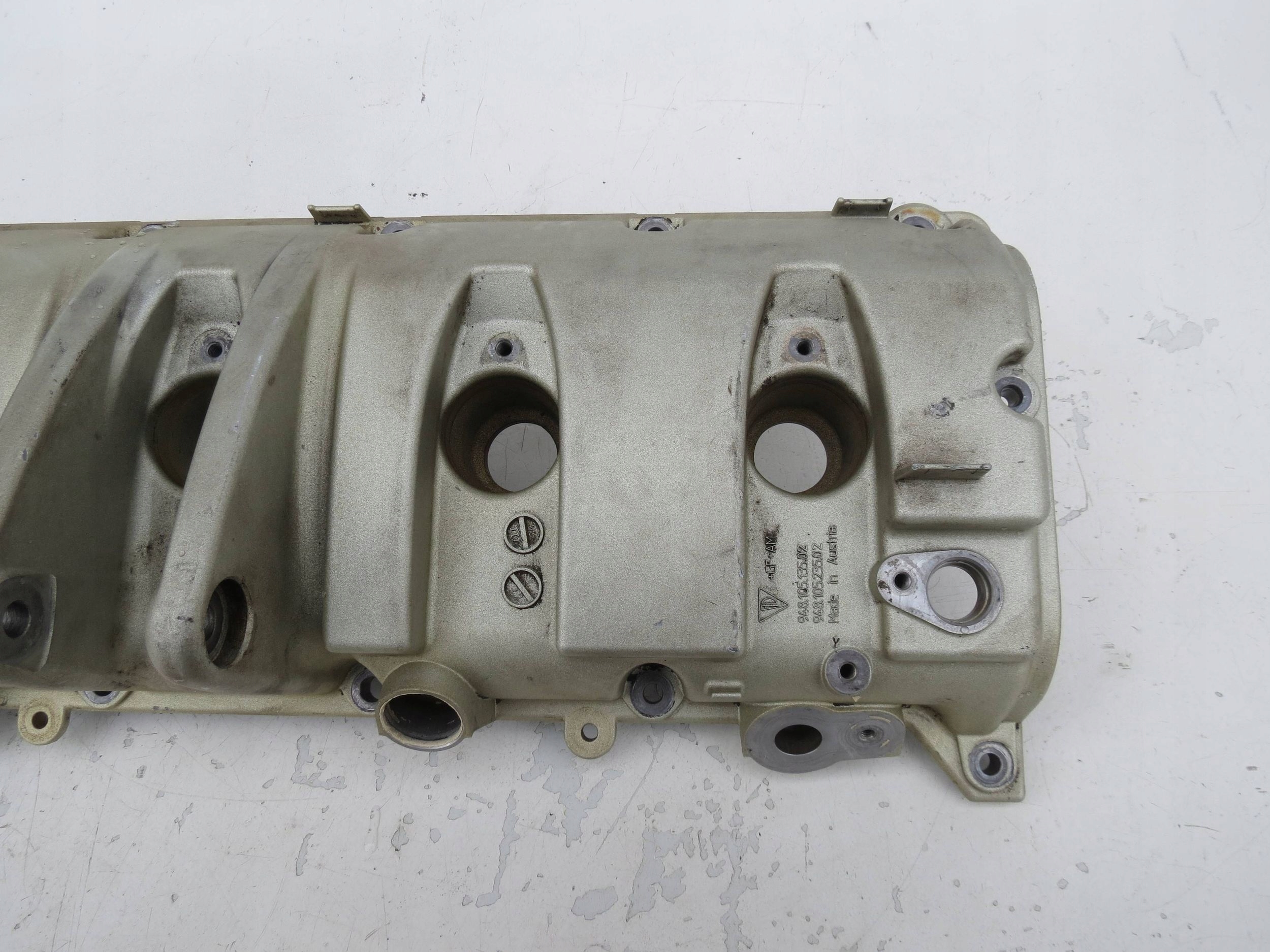 COPERCHIO PUNTERIE Destro PORSCHE CAYENNE e 7L5 4.8 V8 94810513502