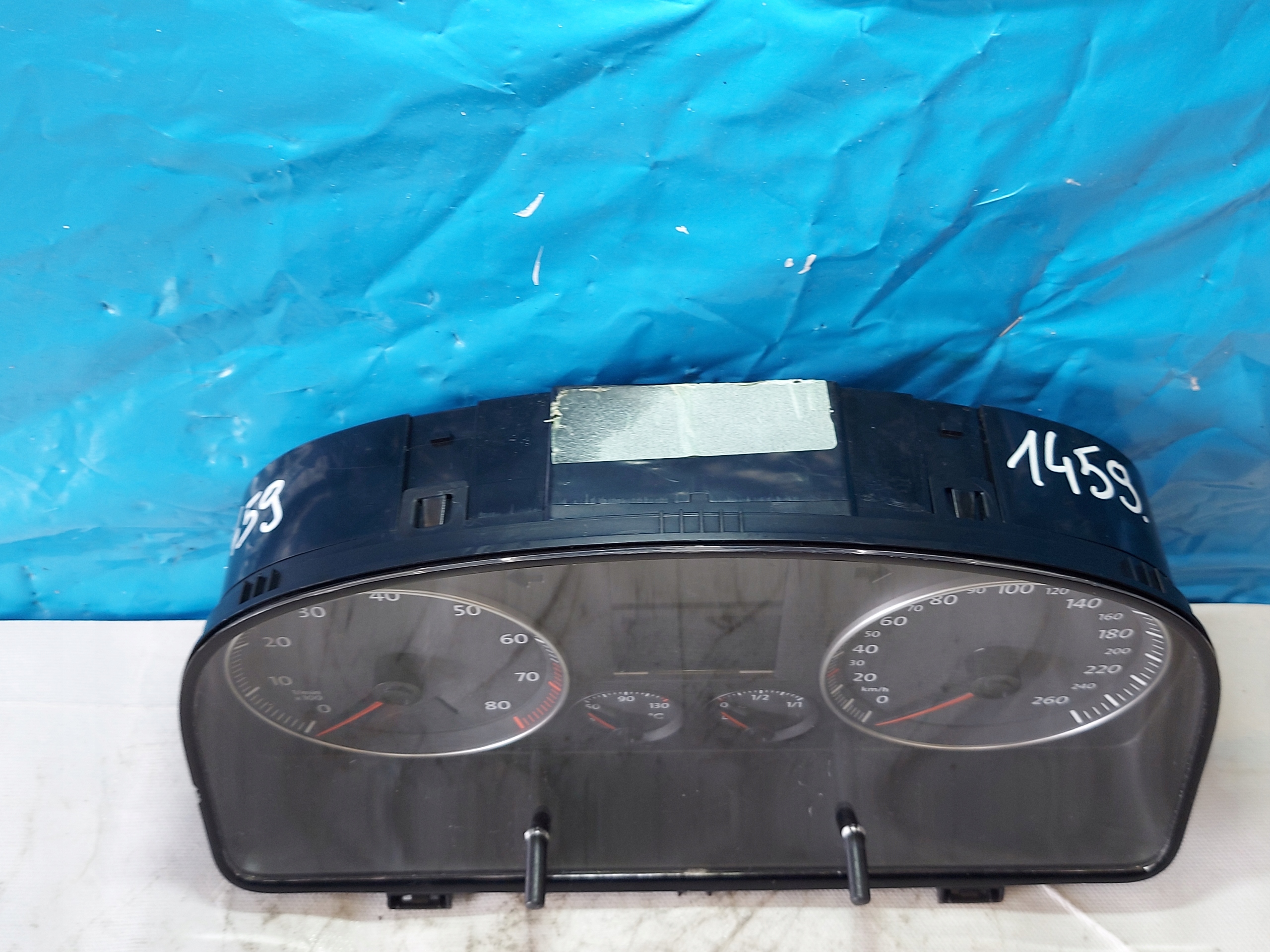 dials clock VW TOURAN 1.6 FSI 1T0920861