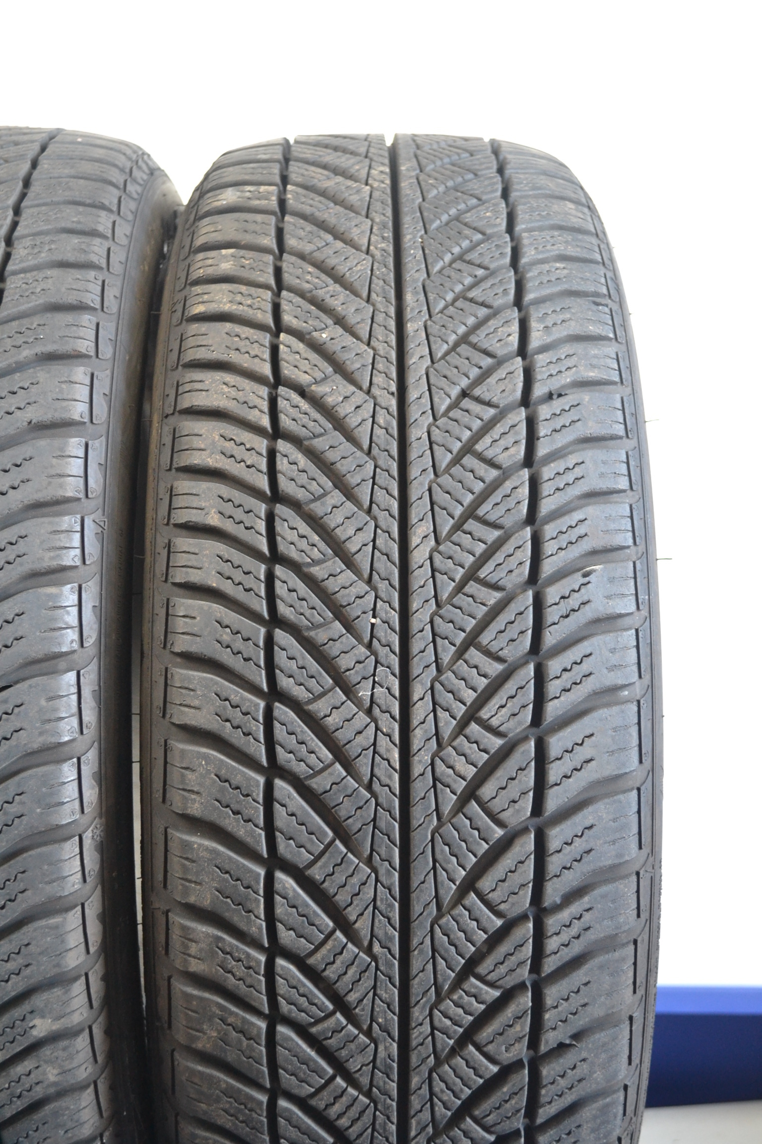 195/55R16 87H GOODYEAR UG 8 PERFORMANCE x2szt 7800z Sezon zimowe