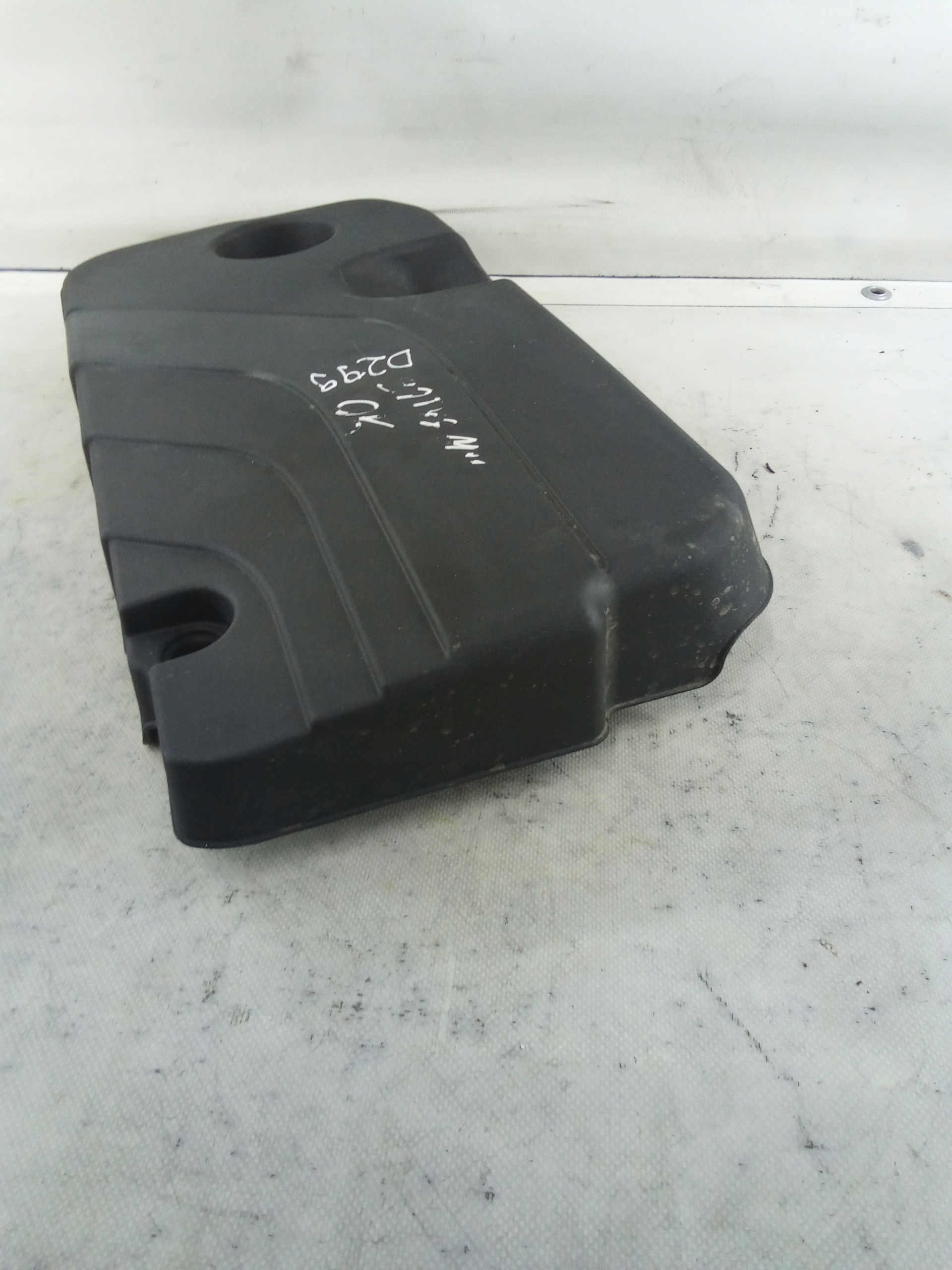 D299 крышка Двигателя ASTRA K 1.4b