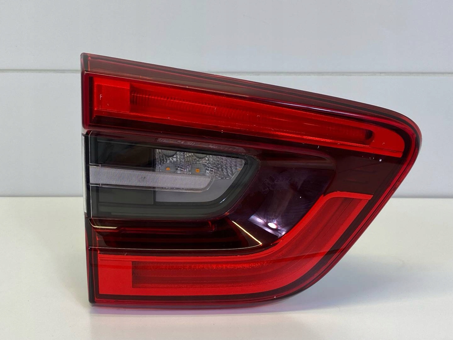 light rear to the bonnet left side Renault Kadjar 2018 265553530R