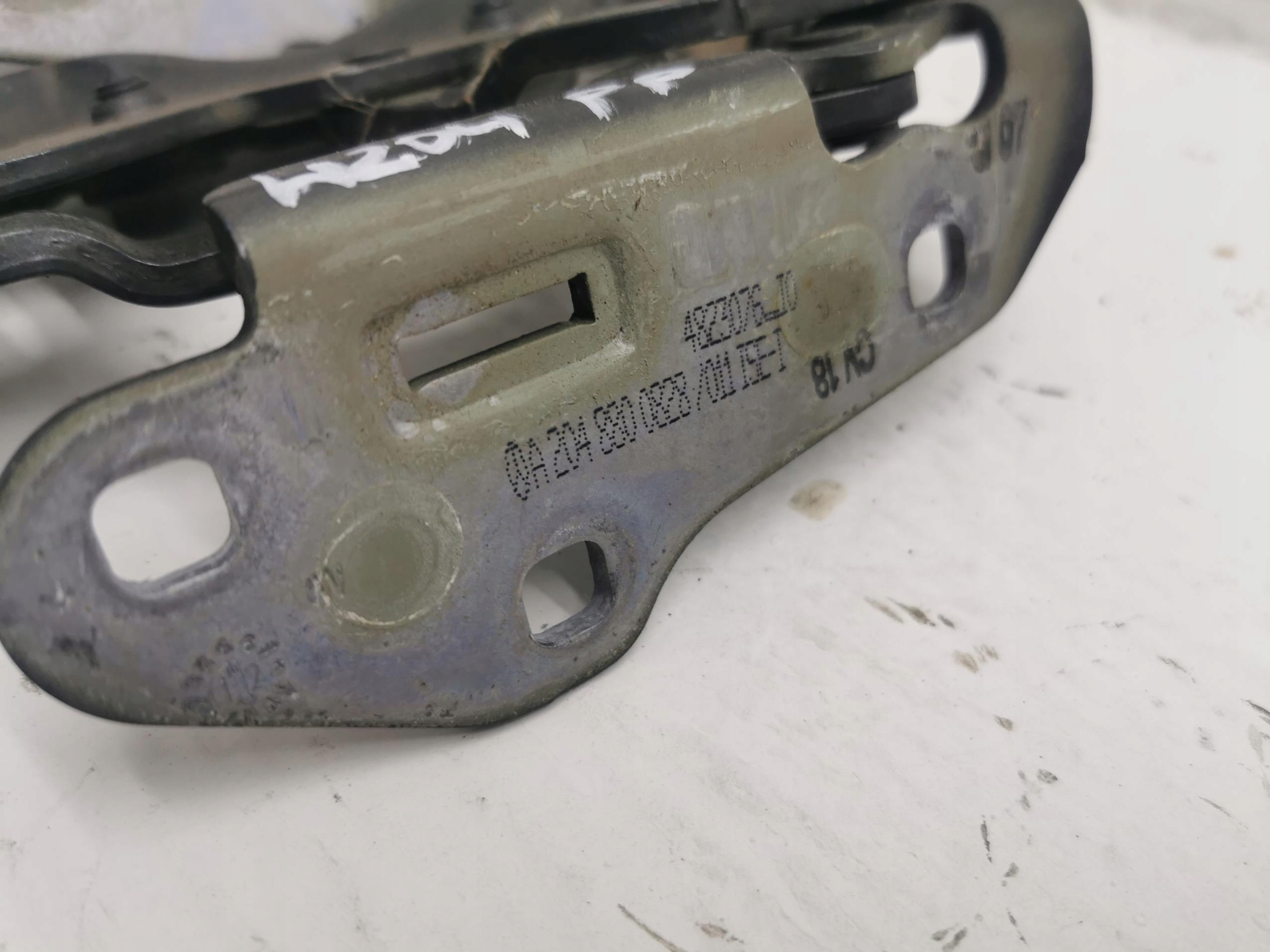 Cerniere cofano MERCEDES C-KLASA W204 07-14 775