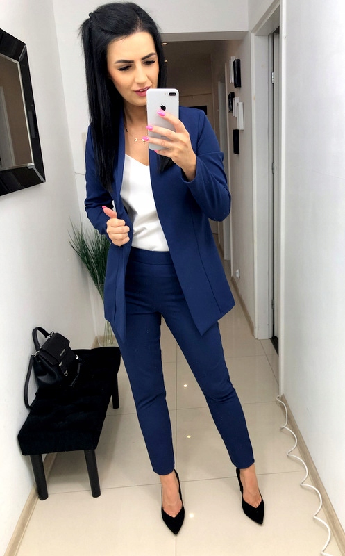 GARNITUR DAMSKI marynarka spodne GRANATOWY L Materiał dominujący inny