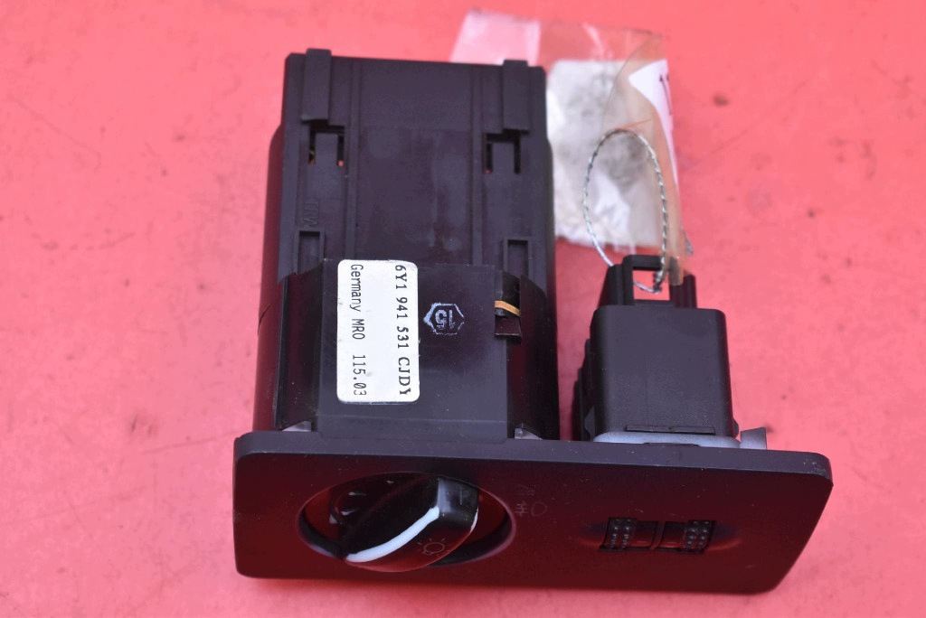 interruttore interruttore comando luci 6Y1941531 SKODA FABIA 1 e 6Y 99-04