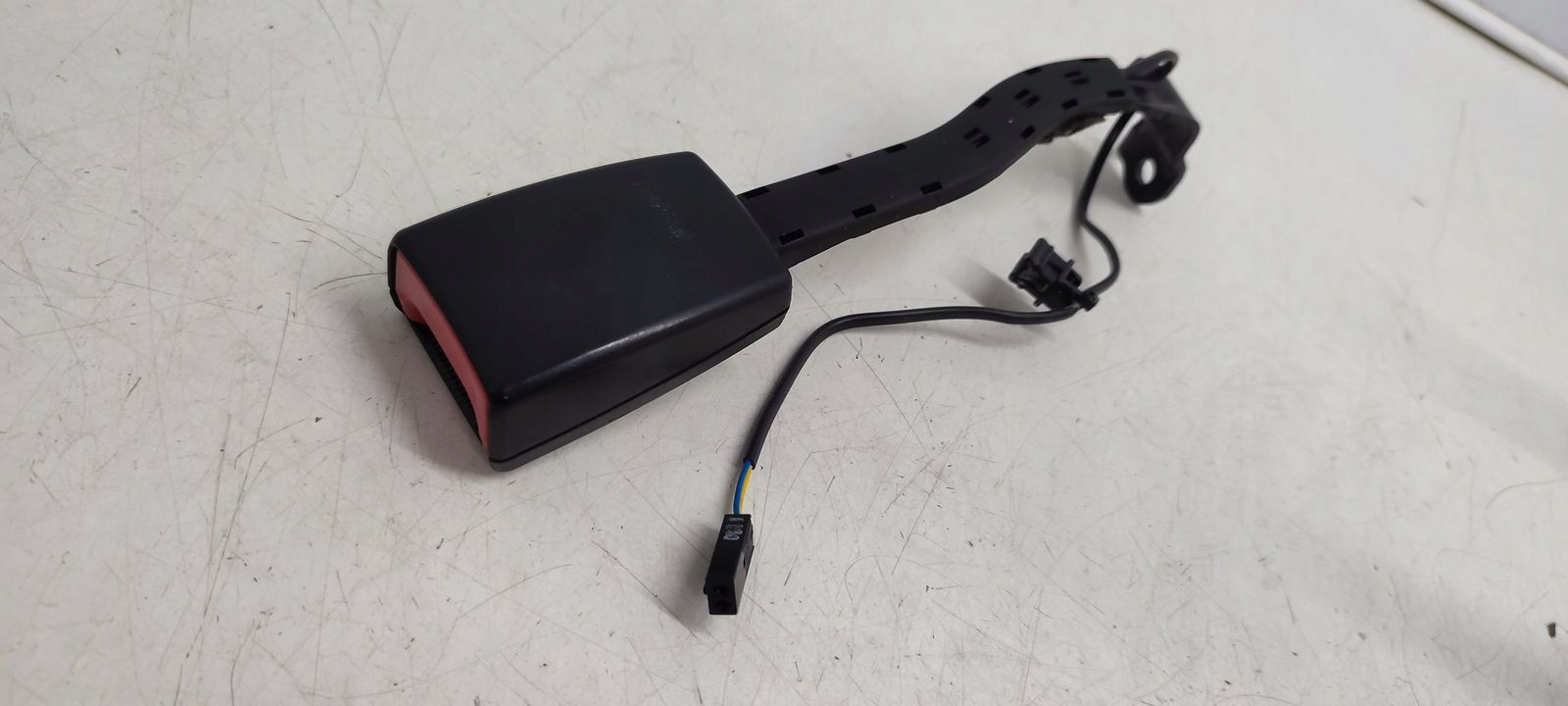 Zapinka supports right front VW Golf VI plus