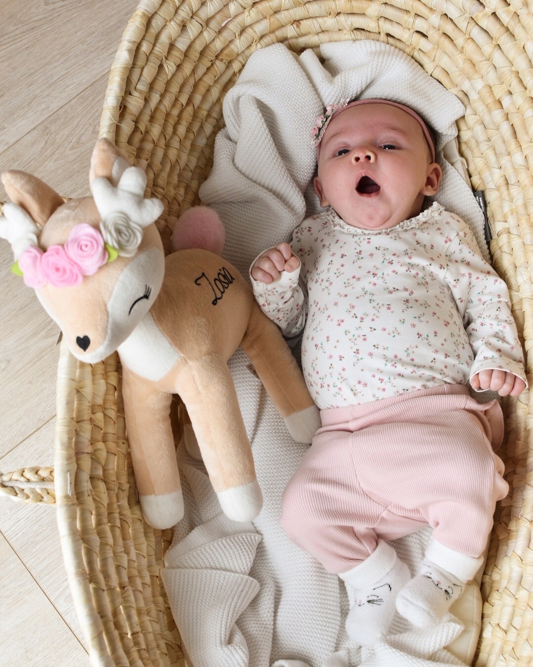 Pluszowa sarenka z kwiatuszkami- duża- Melootka Marka inna