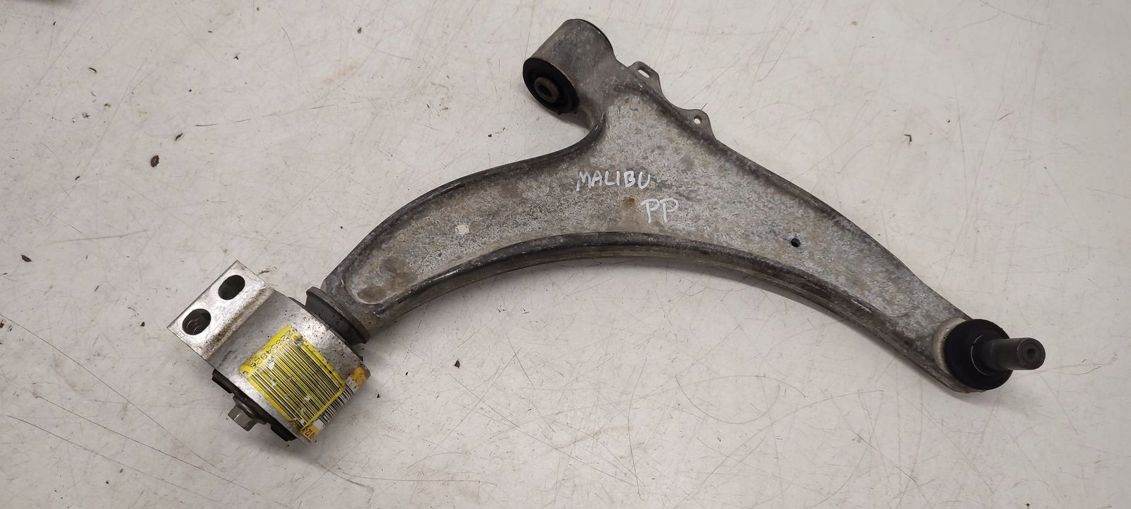 arm front front right Chevrolet Malibu 2,5 automat