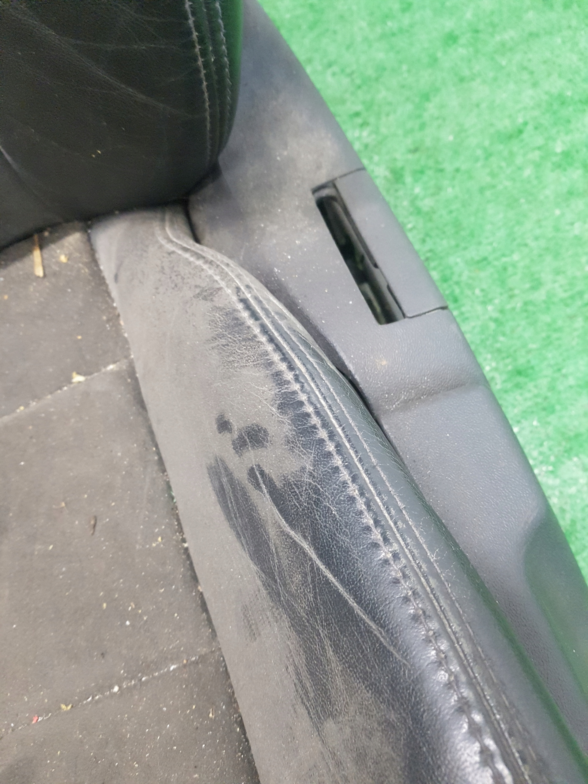 Sitze KOMPLET AUDI A6-C6 S-LINE ALCANTARA