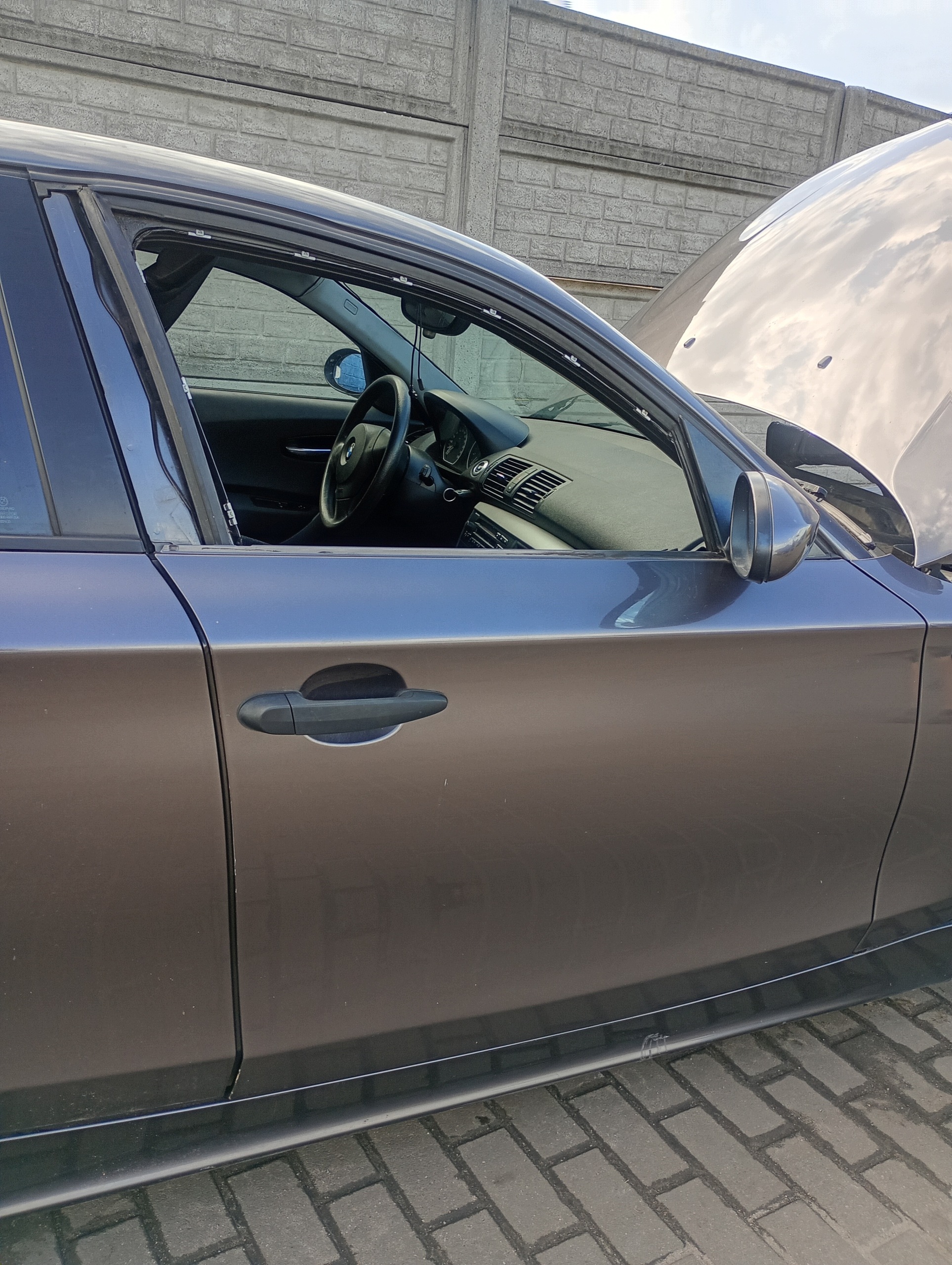 door right front front BMW 1 and E87 04-11 kod lakieru A22/7
