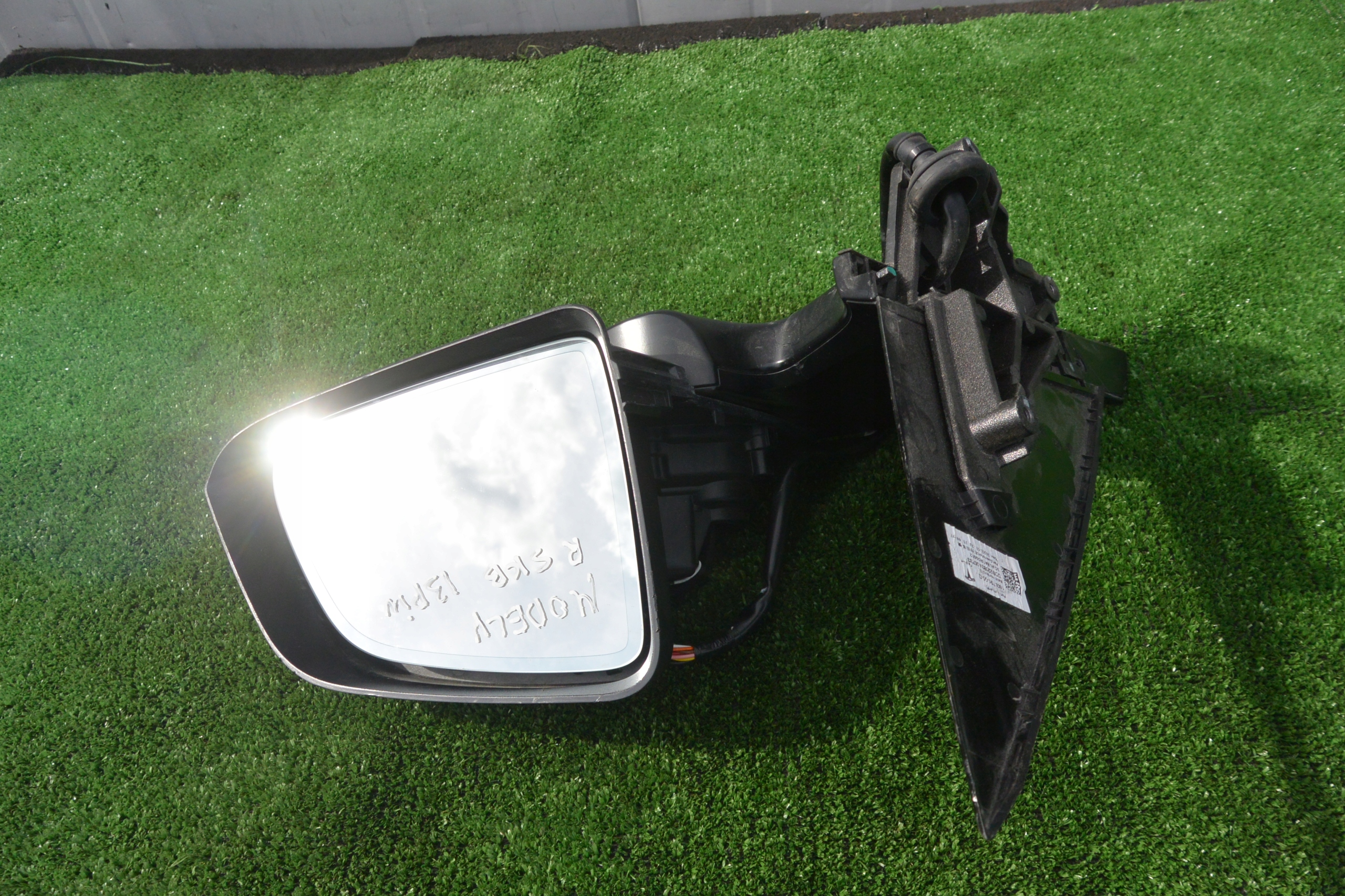 mirror right TESLA MODEL Y 13 PIN EUROPA 2020