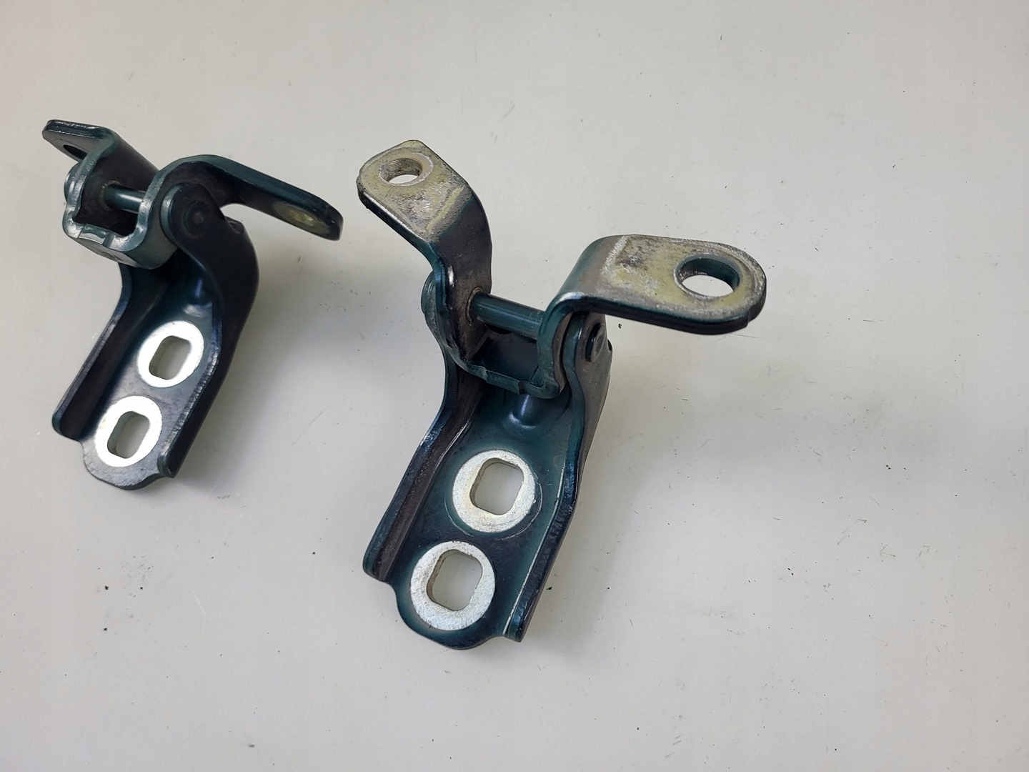 hinges door right front right front Z30V G6R OPEL INSIGNIA B HB