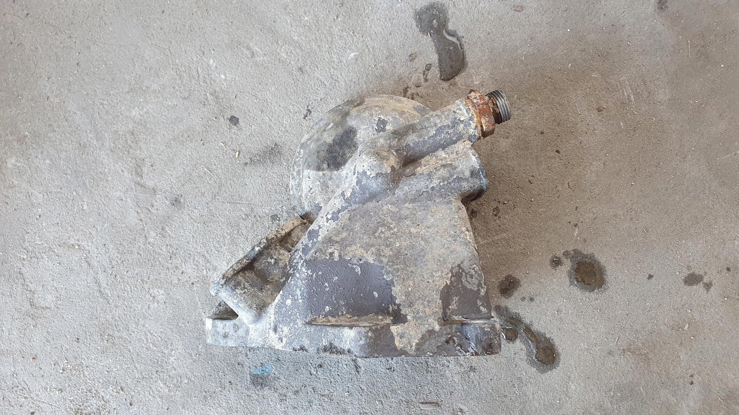 1437776 - Основа масляного фільтра Scania R 124 DC 1102