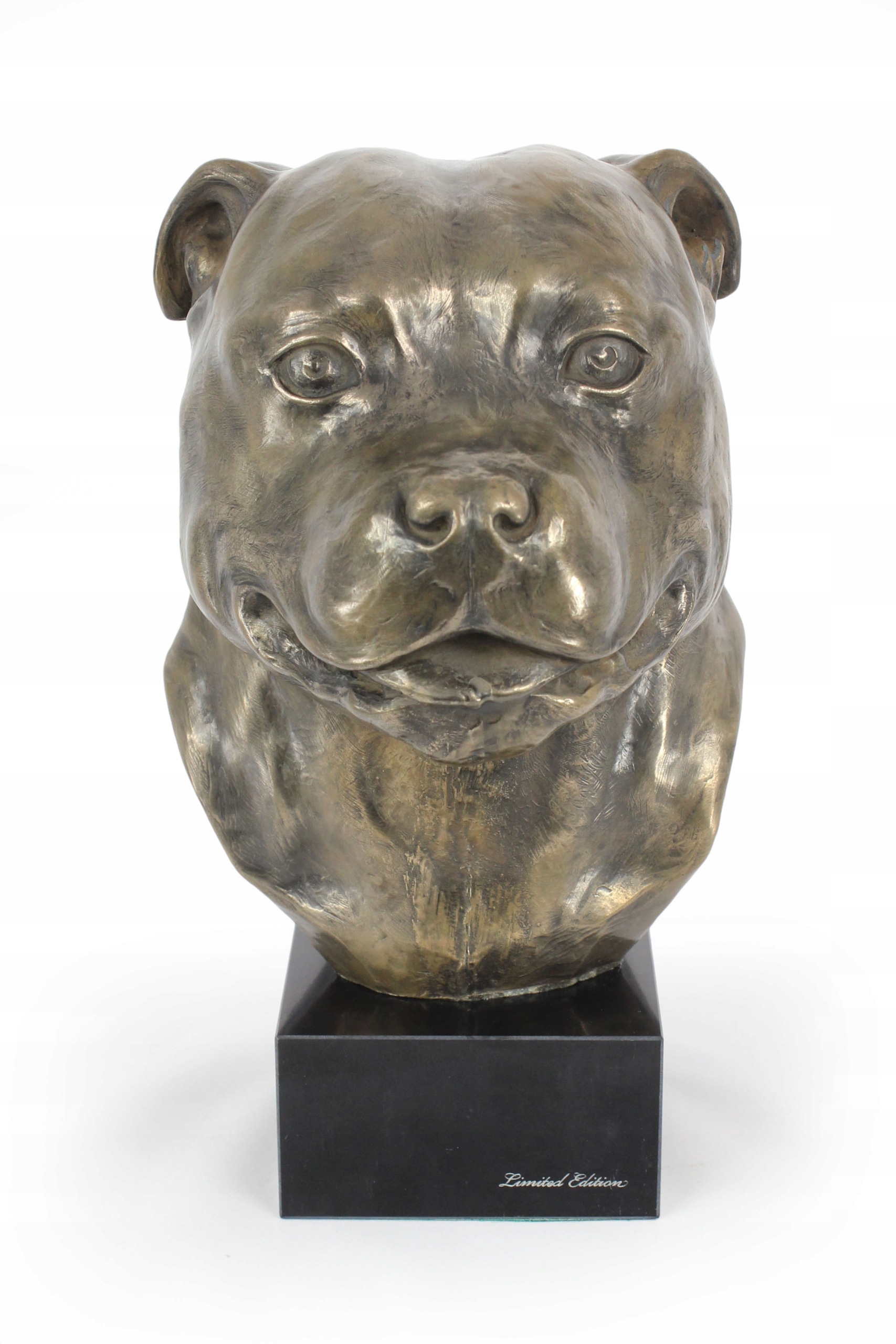 Staffordshire Bull Terrier busta psa, hlava, socha, soška