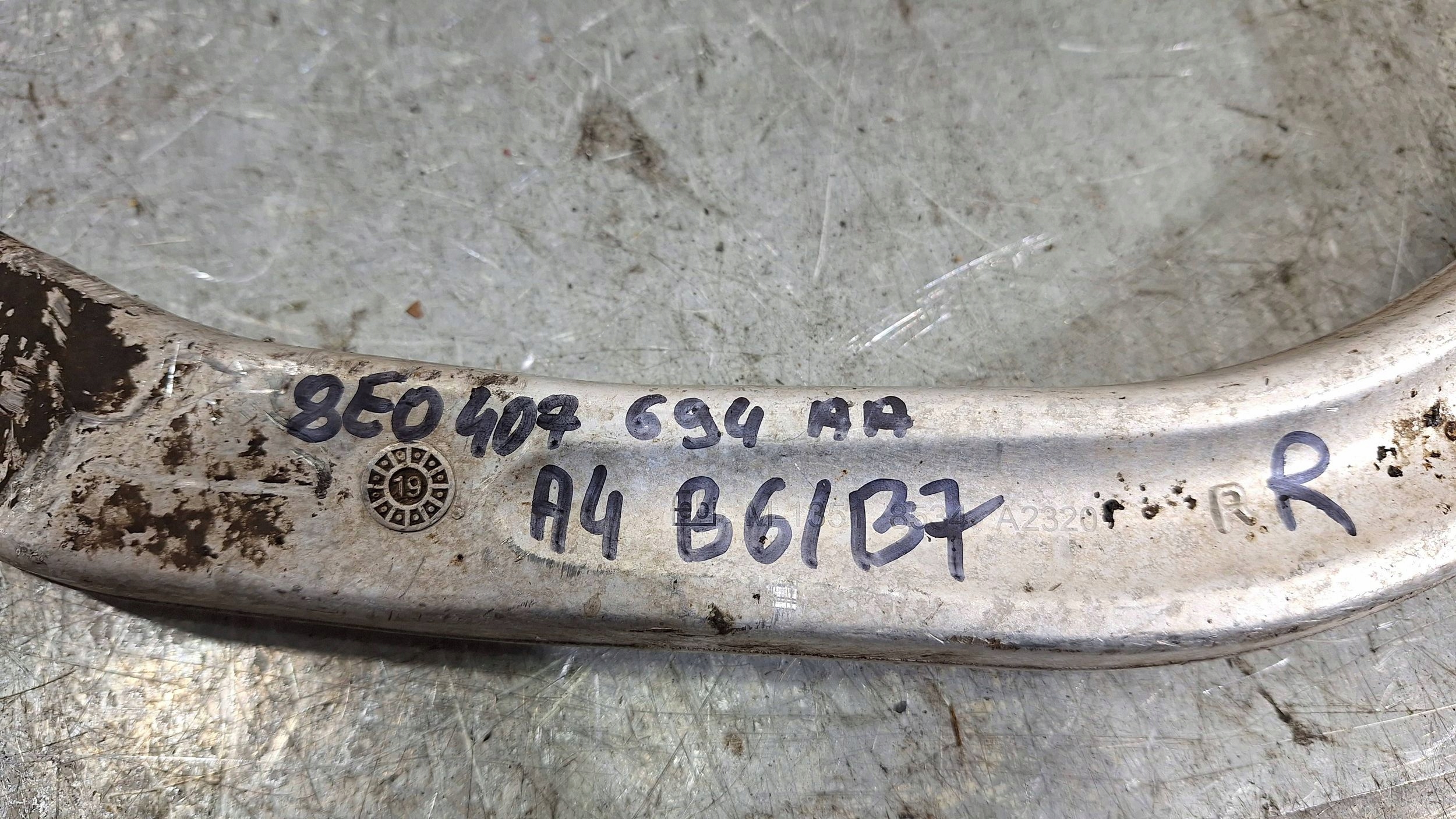 Querlenker rechts vorne 8E0407694AA AUDI A4 B6 B7