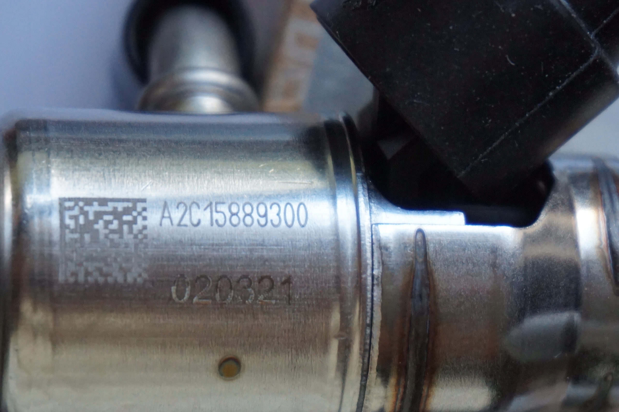 форсунка AdBlue r MASTER III 2.3 renault 160726474R