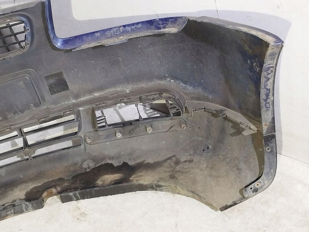 Audi A3 8L nárazník předek přední LZ5K