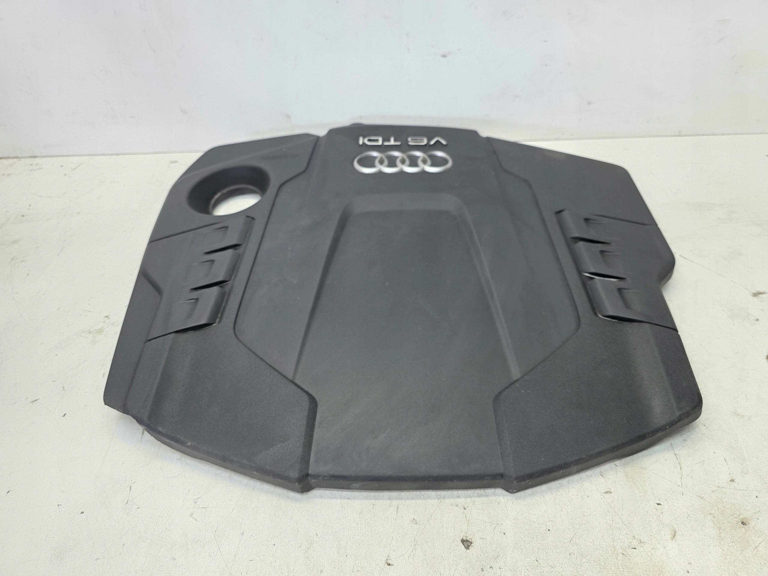cover engine housing cover AUDI A6 C8 3.0 TDI 059103925CL