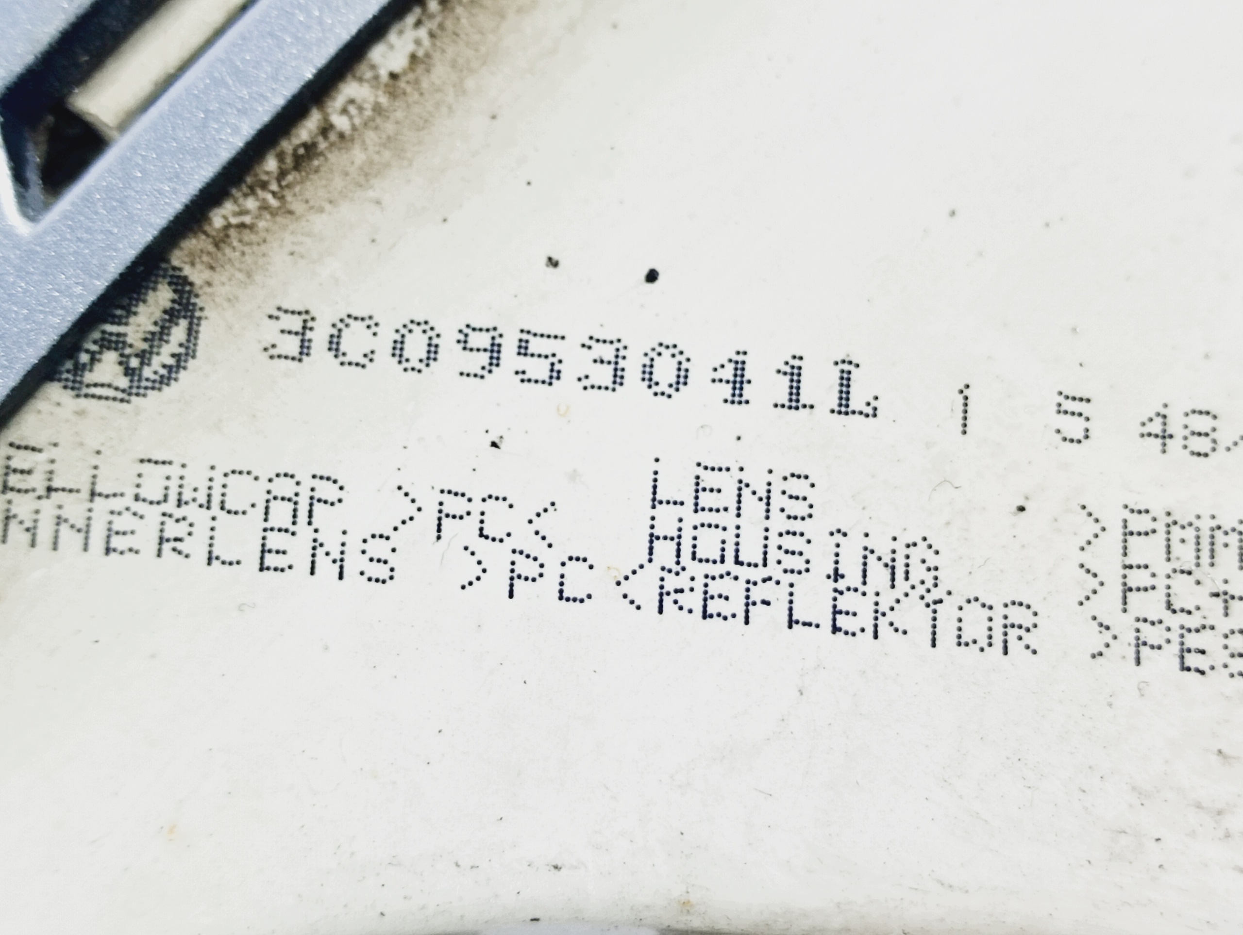 indicator left front OE 3C0953041L VW Passat B6 05-10