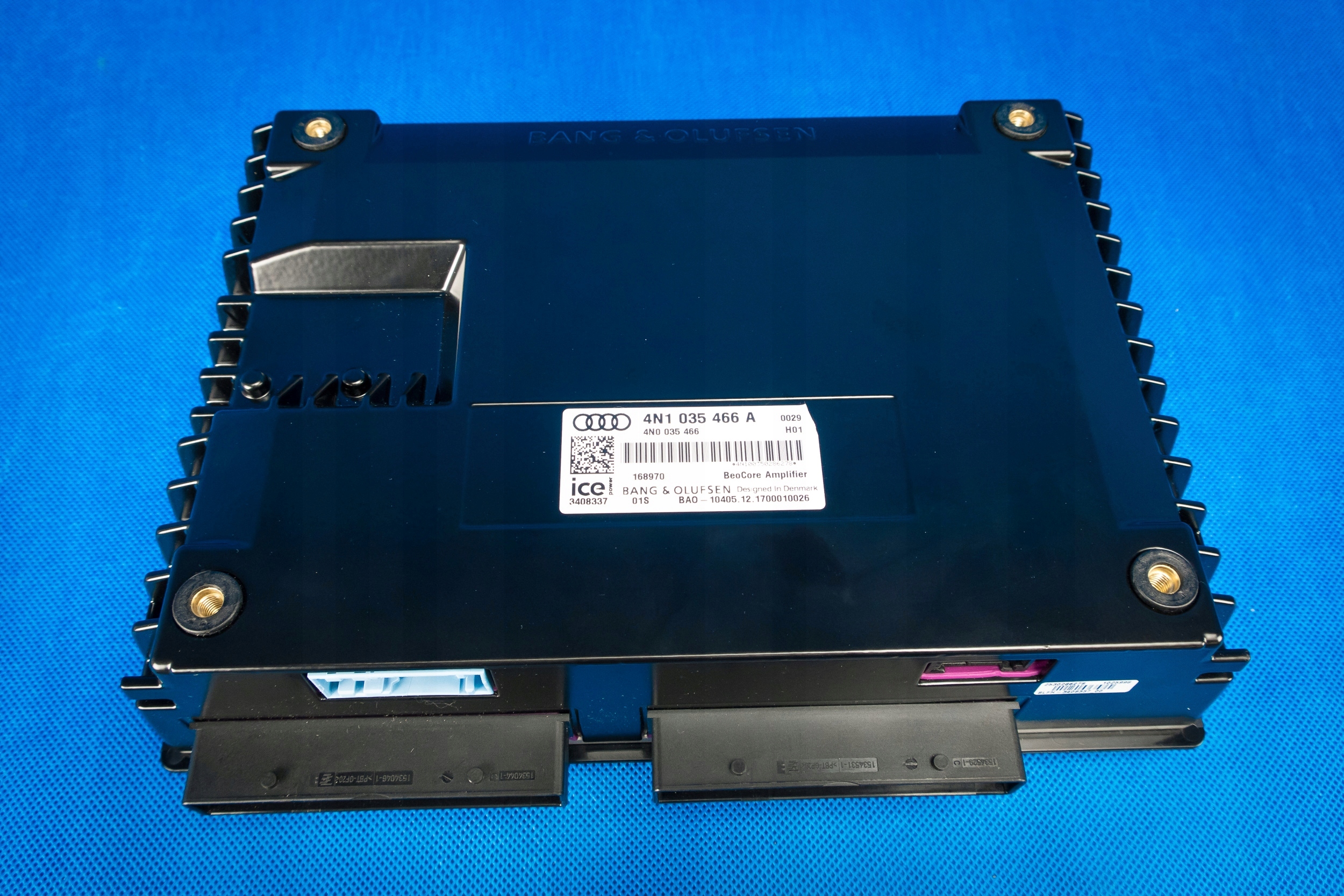 amplifier bang Olufsen Audi A8 S8 4N 4N1035466A