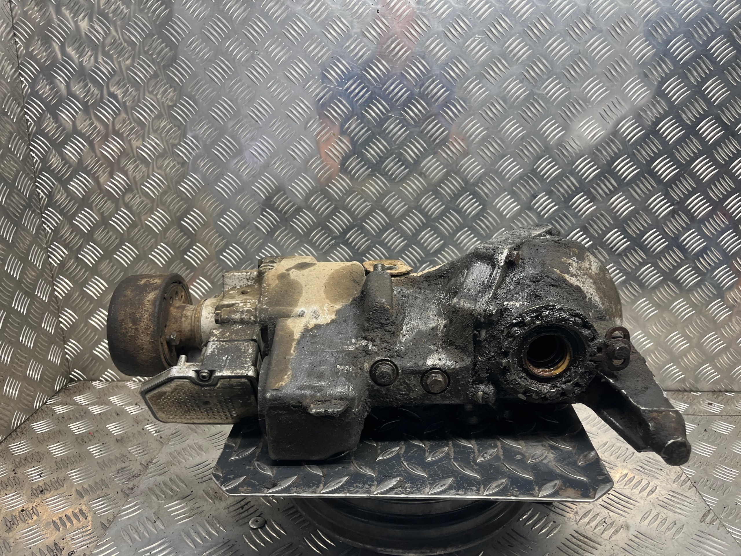differential hinten VOLVO XC90 8653553 / 08689633