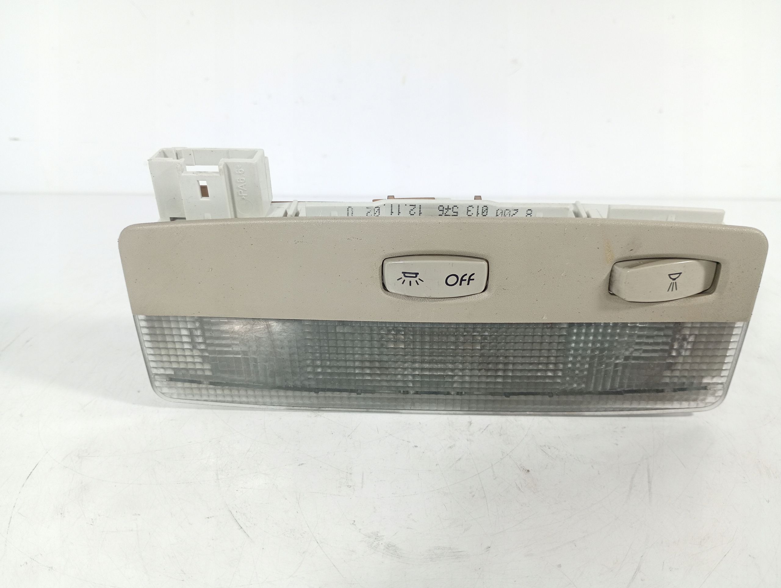 Laguna II 2 02-07 OSWIETLENIE cabs light inner OE 8200013576