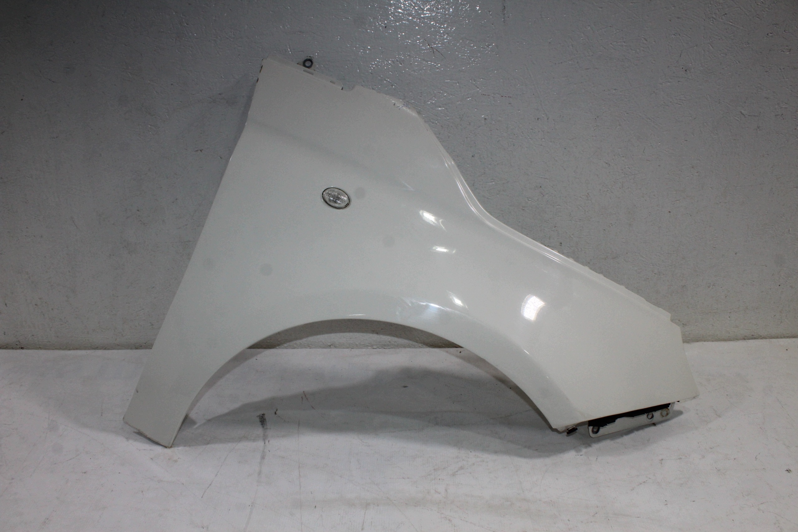 Fiat 500 fender right front front
