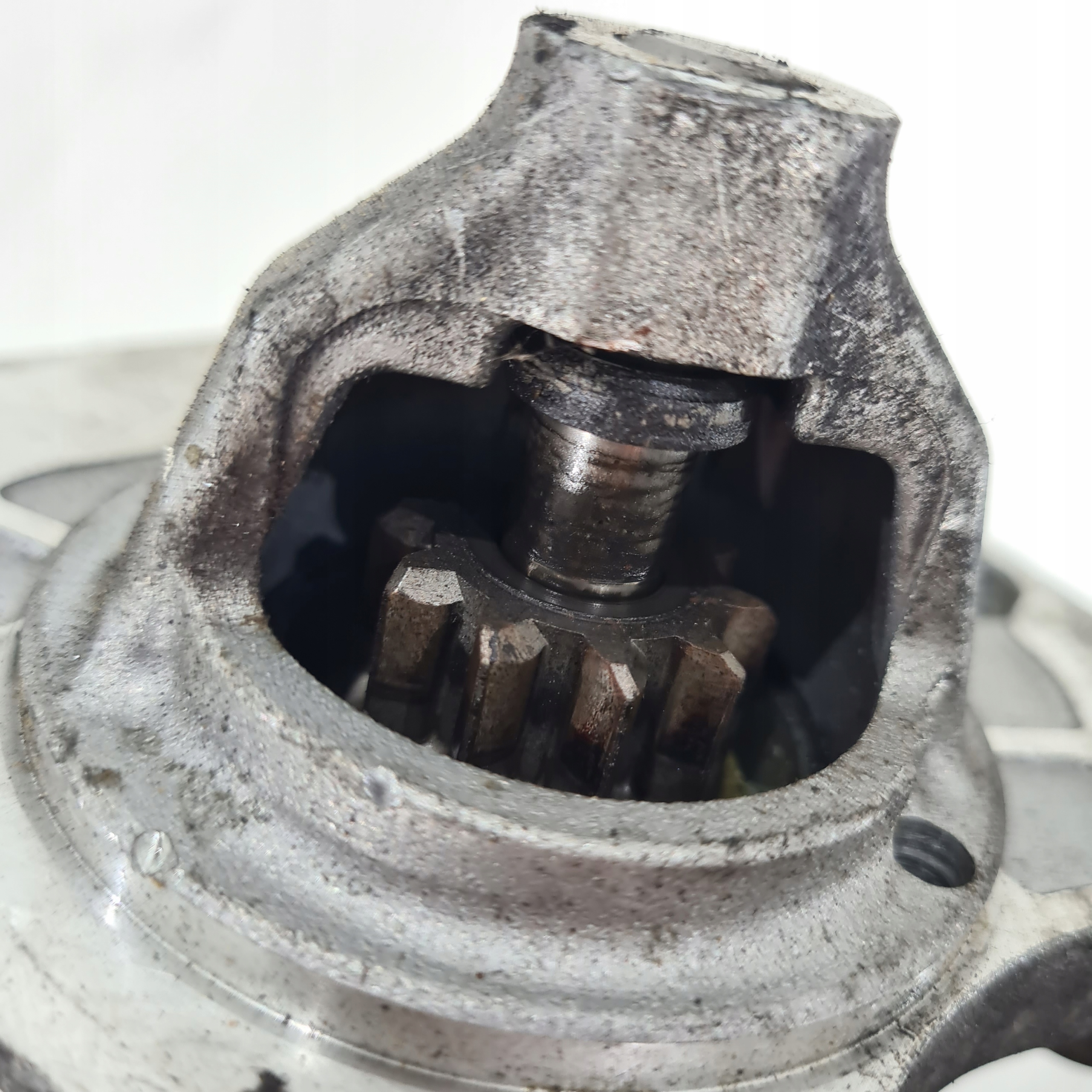 starter PEUGEOT CITROEN 1.2 VTI 9671530880