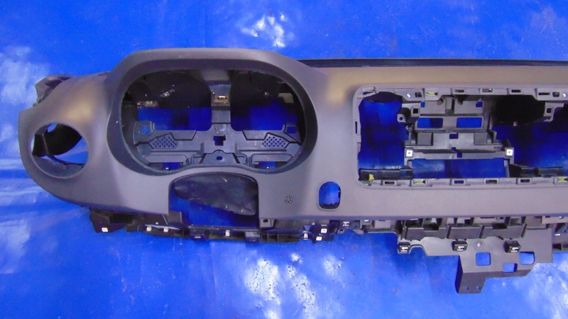 dashboard instrument panel console EUROPA MERCEDES SPRINTER A910 A907 18-25R