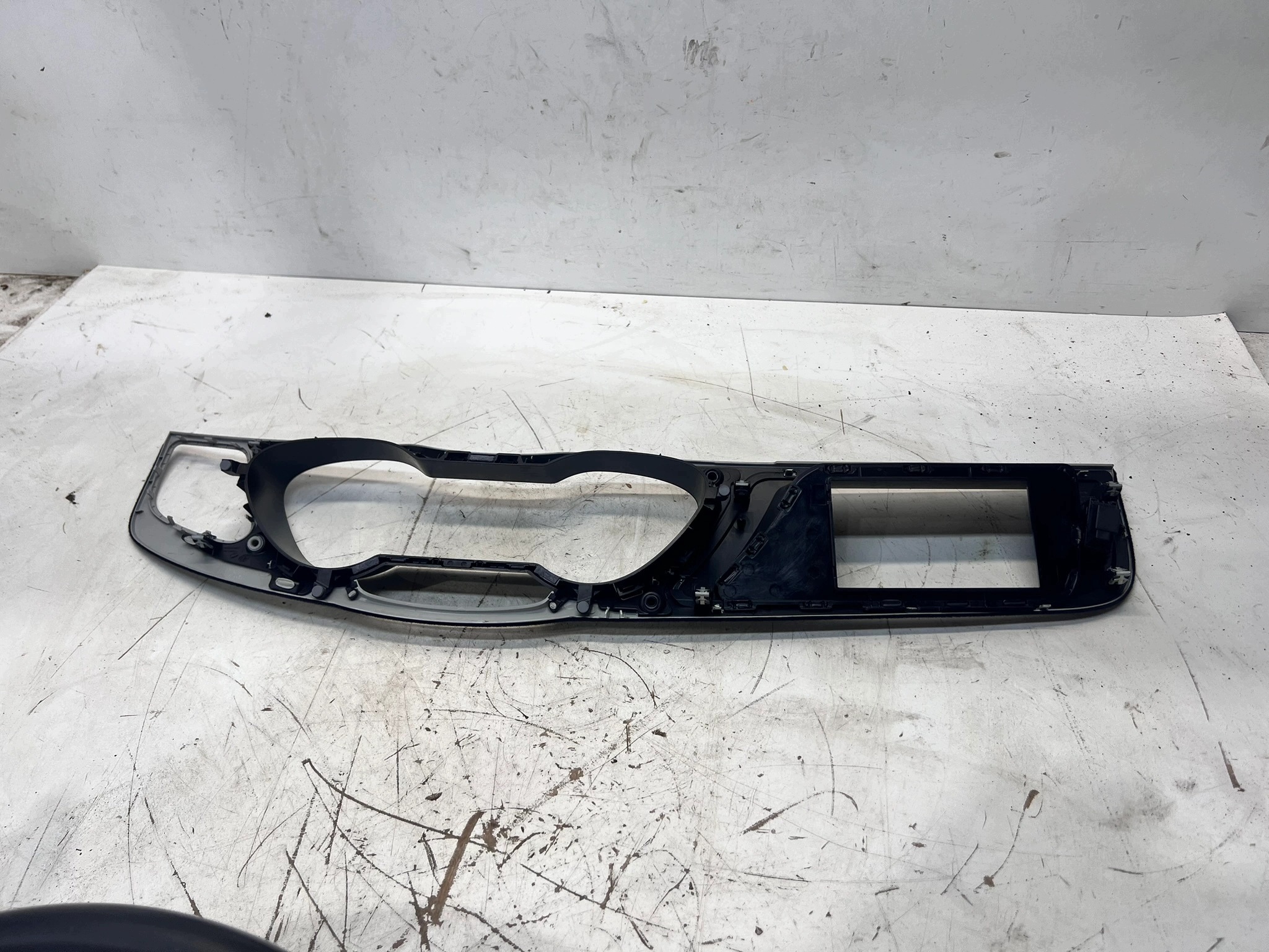 châssis couverture compte tours AUDI A4 B8 LIFT 8K1857186BJ 4T4