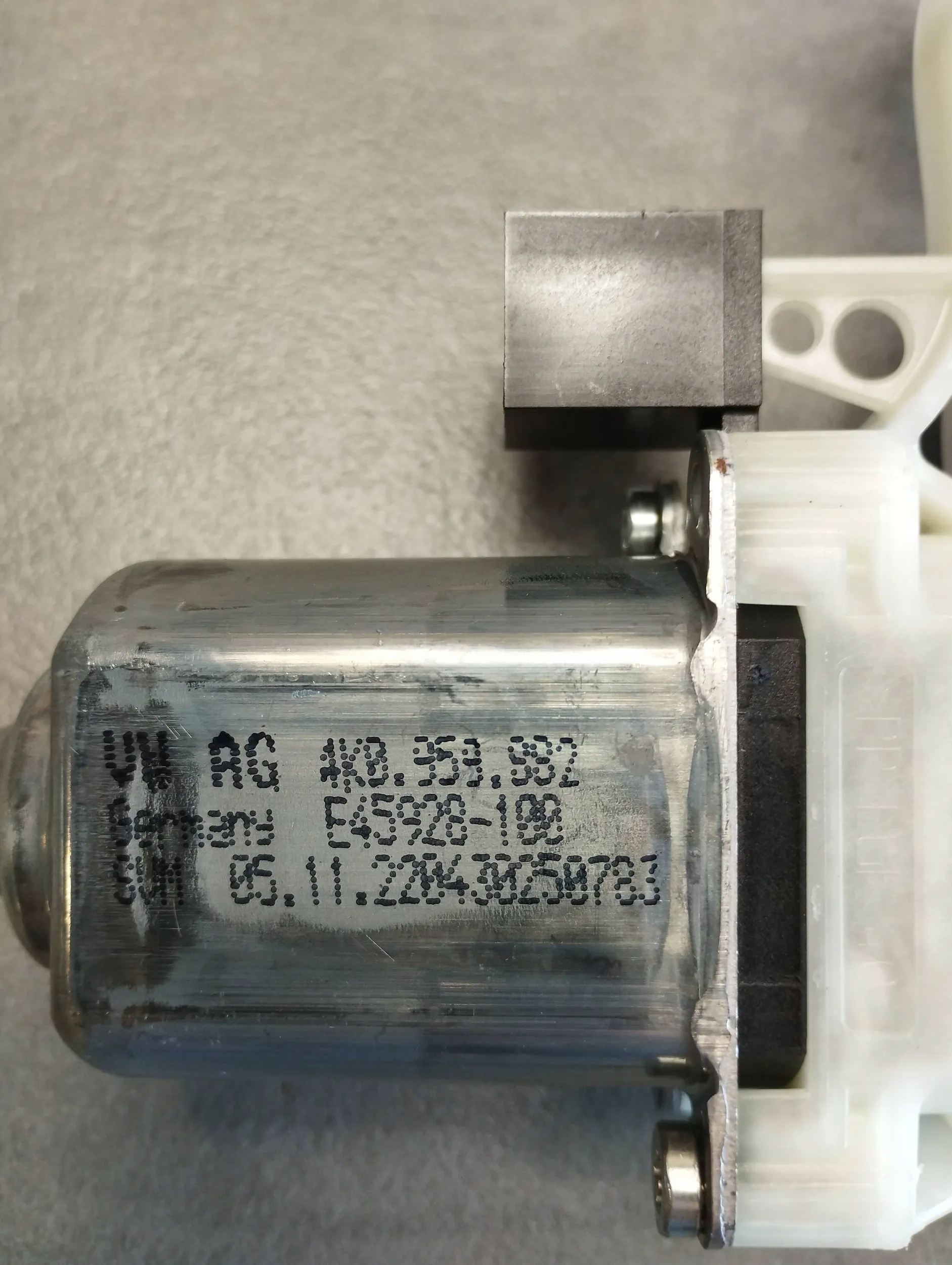 Audi Q4 e-tron Micro moteur Vitres 4K0959882