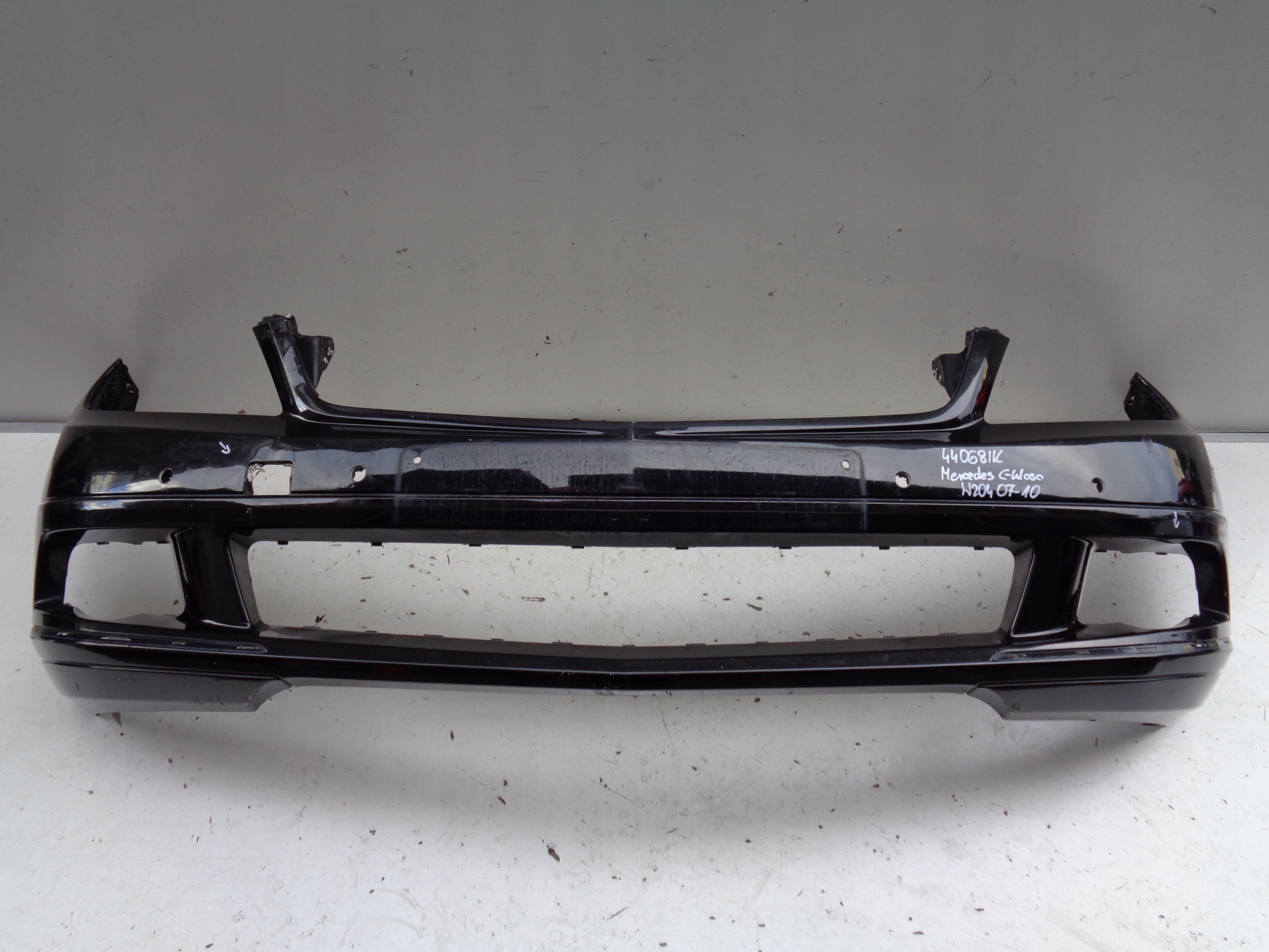 FRONTSTOSSSTANGE MERCEDES C-KLASA W204 07-10 NR 44068