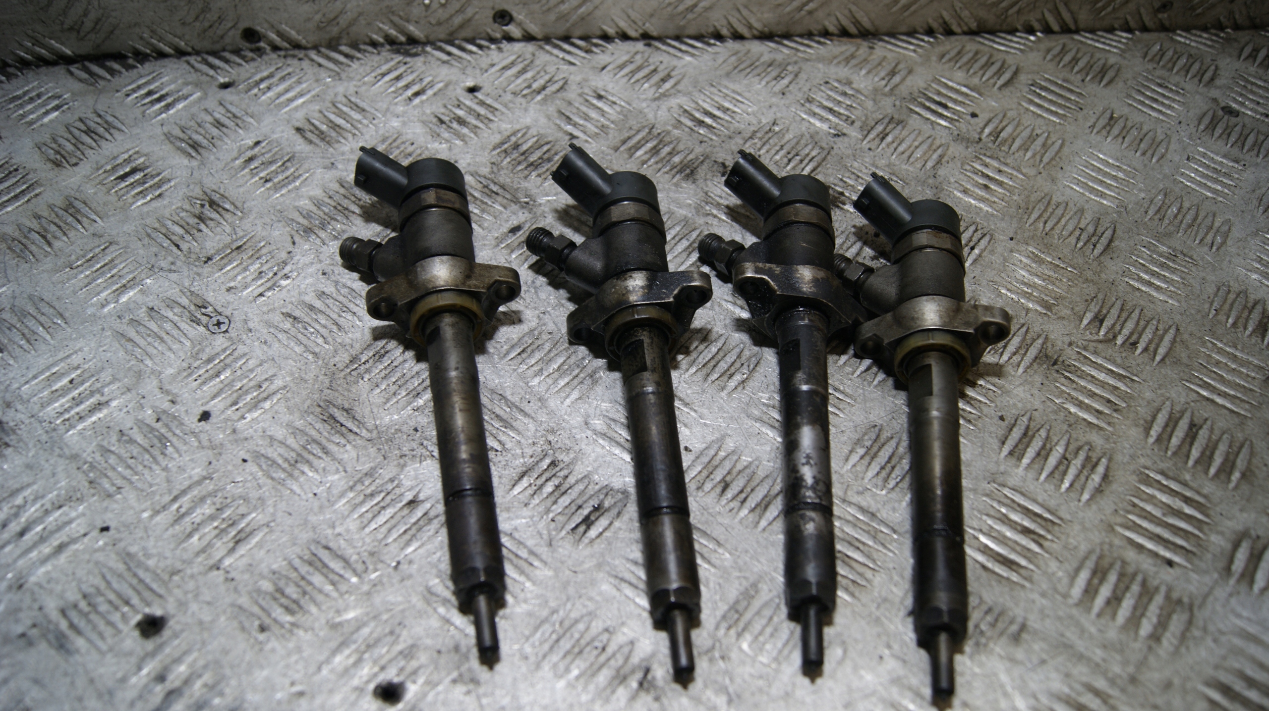 einspritzdüse einspritzdüse KOMPLET CITROEN C4 0445110259