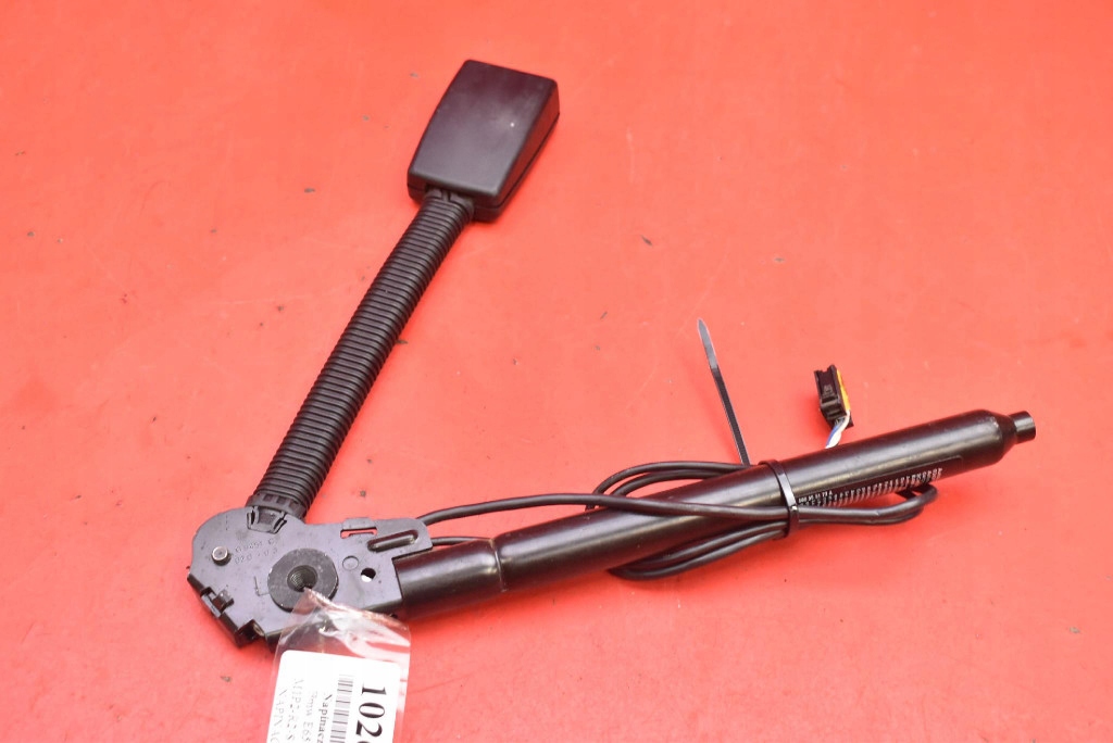 adjuster ZAPINKA supports left front 8223329 BMW E65 01-05