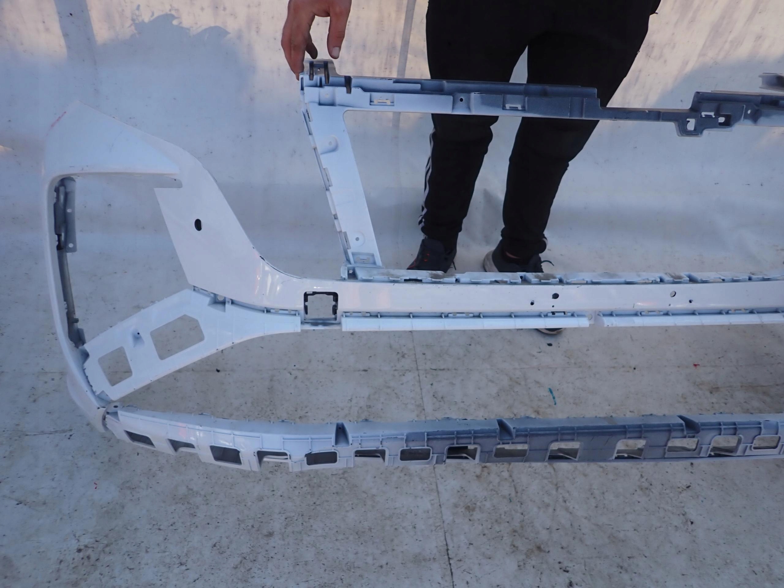 HYUNDAI TUCSON IV 4 N-LINE 20- bumper front PDC