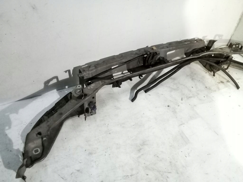 Volvo V50 lift pillar iron support panel for radiators