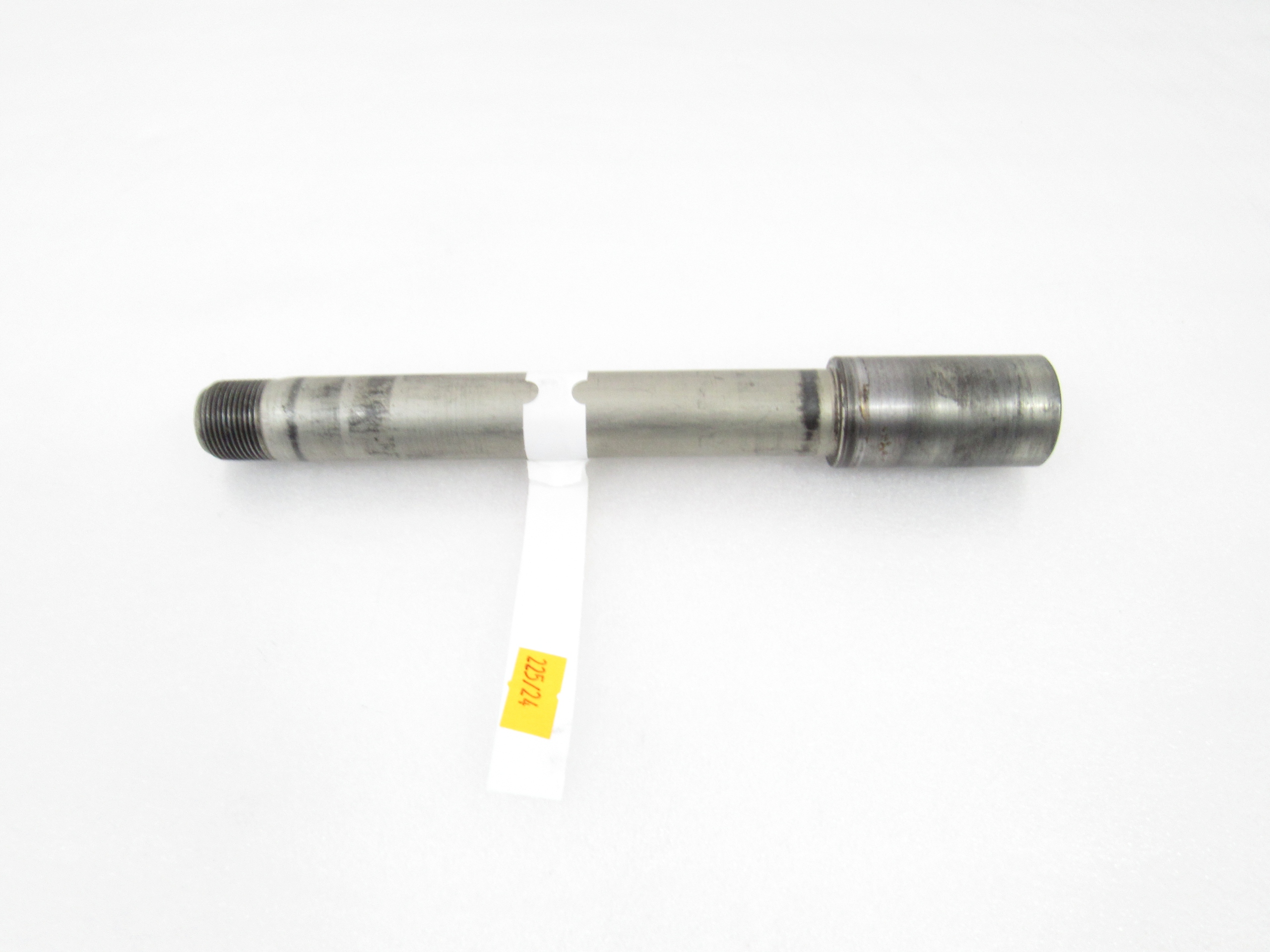 Ośka przód Suzuki Hayabusa 1300 GSX-R, 07r