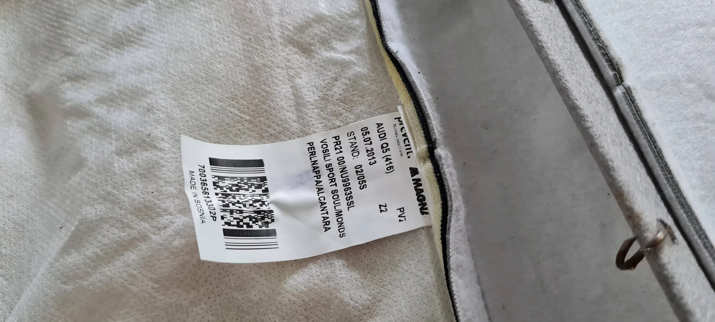SQ5 8R Q5 LIFT Blende Abdeckung SITZ Leder PERLNAPPA ALCANTARA links Sitz