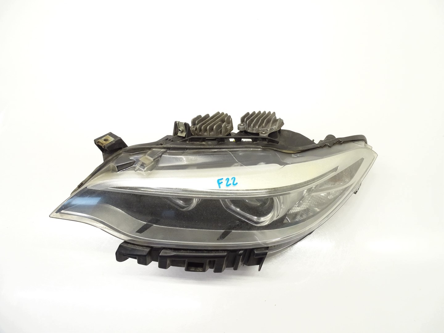 light front front left side BMW F22 7304469 UK