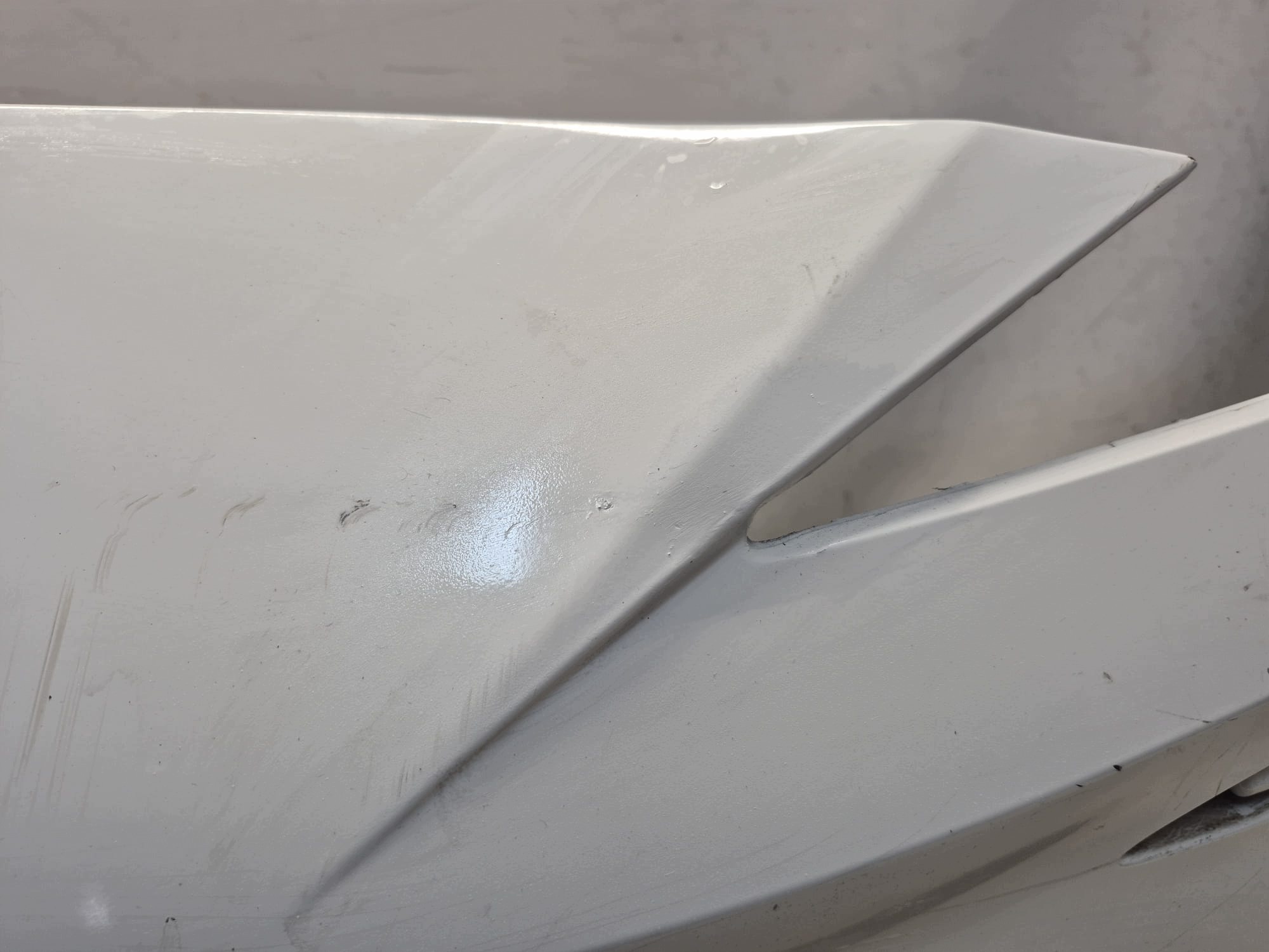 MG 4 MG4 IV EV MULAN 22- bumper front front P11183302