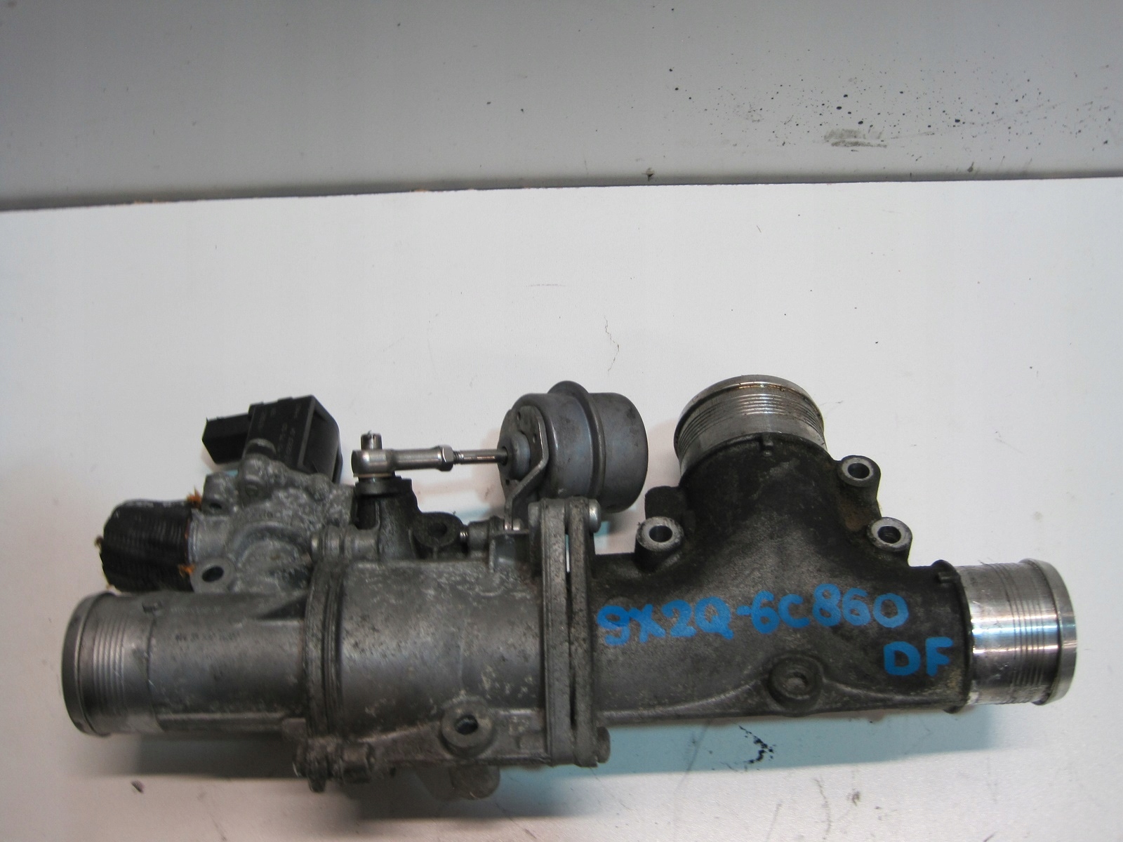 Vanne EGR RANGE ROVER 3,0D 9X2Q-6C860-DF