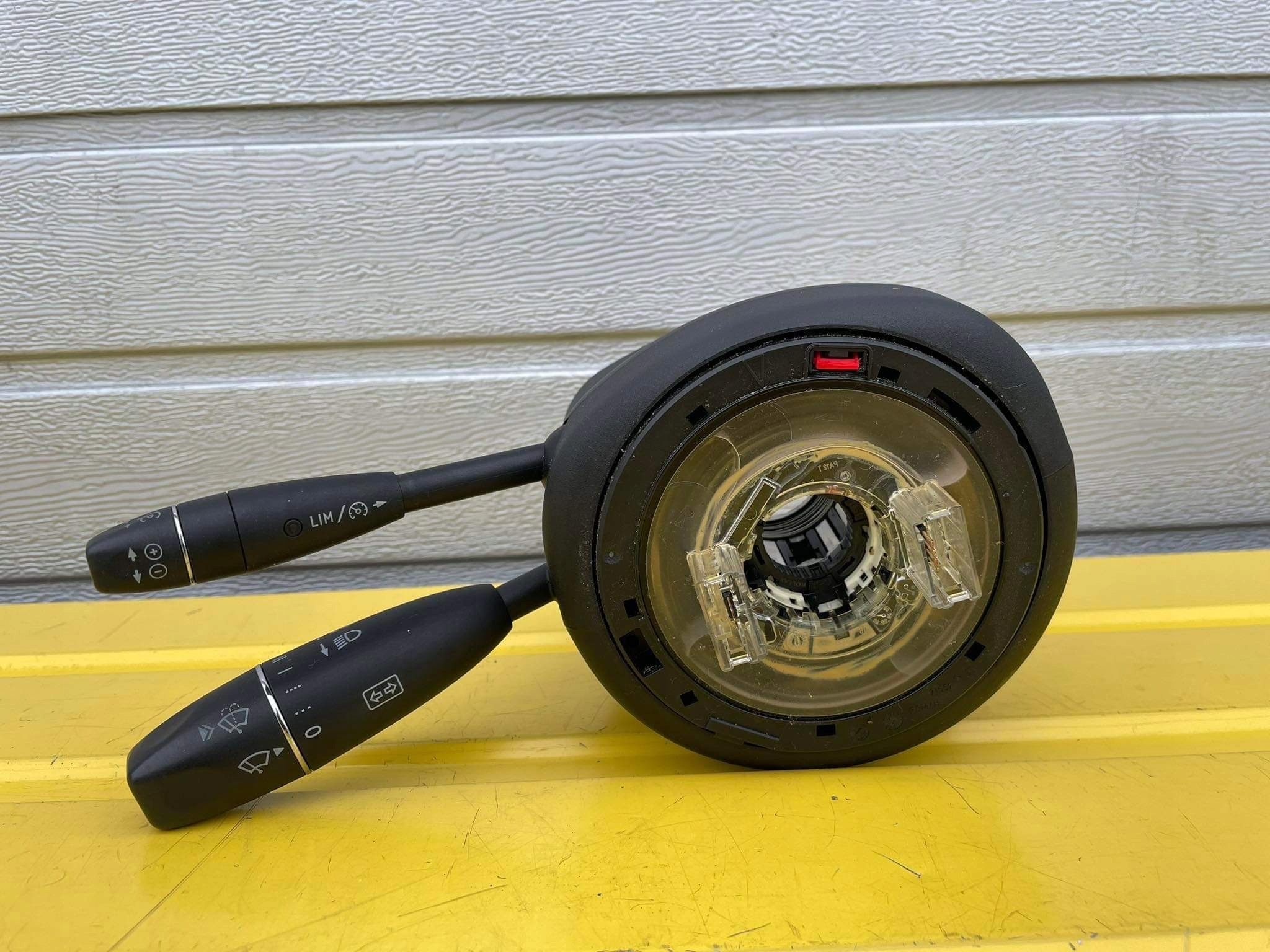 A2045407401REG1 - MERCEDES W204 лента переключатели A2045407401