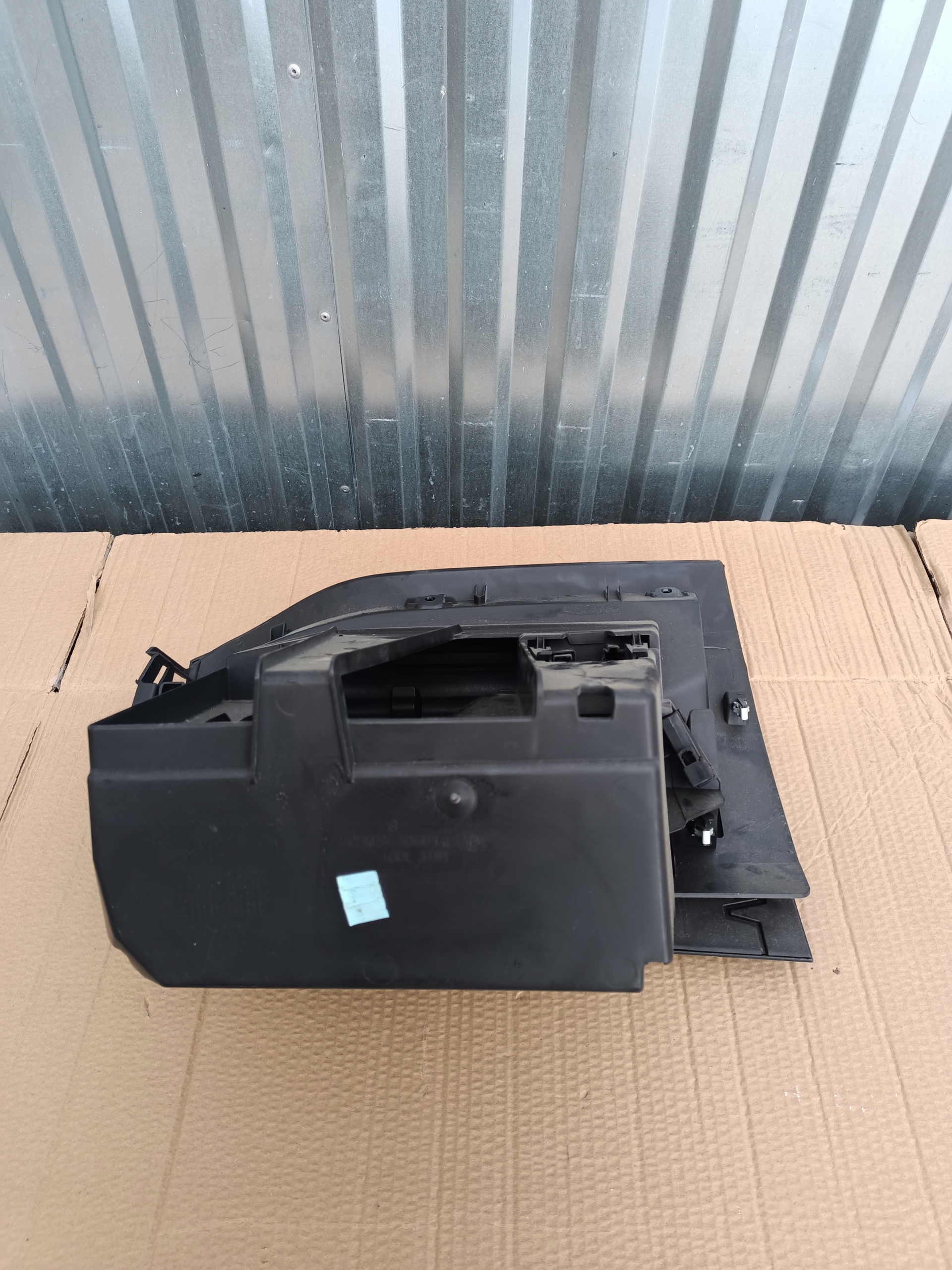 бардачок пассажира FORD Focus MK3 европа