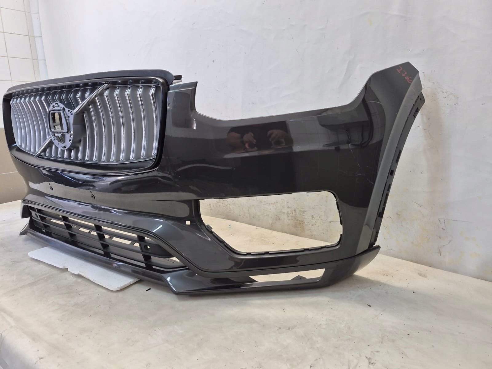 VOLVO XC90 II LIFT 19- bumper front front PDC 31690641